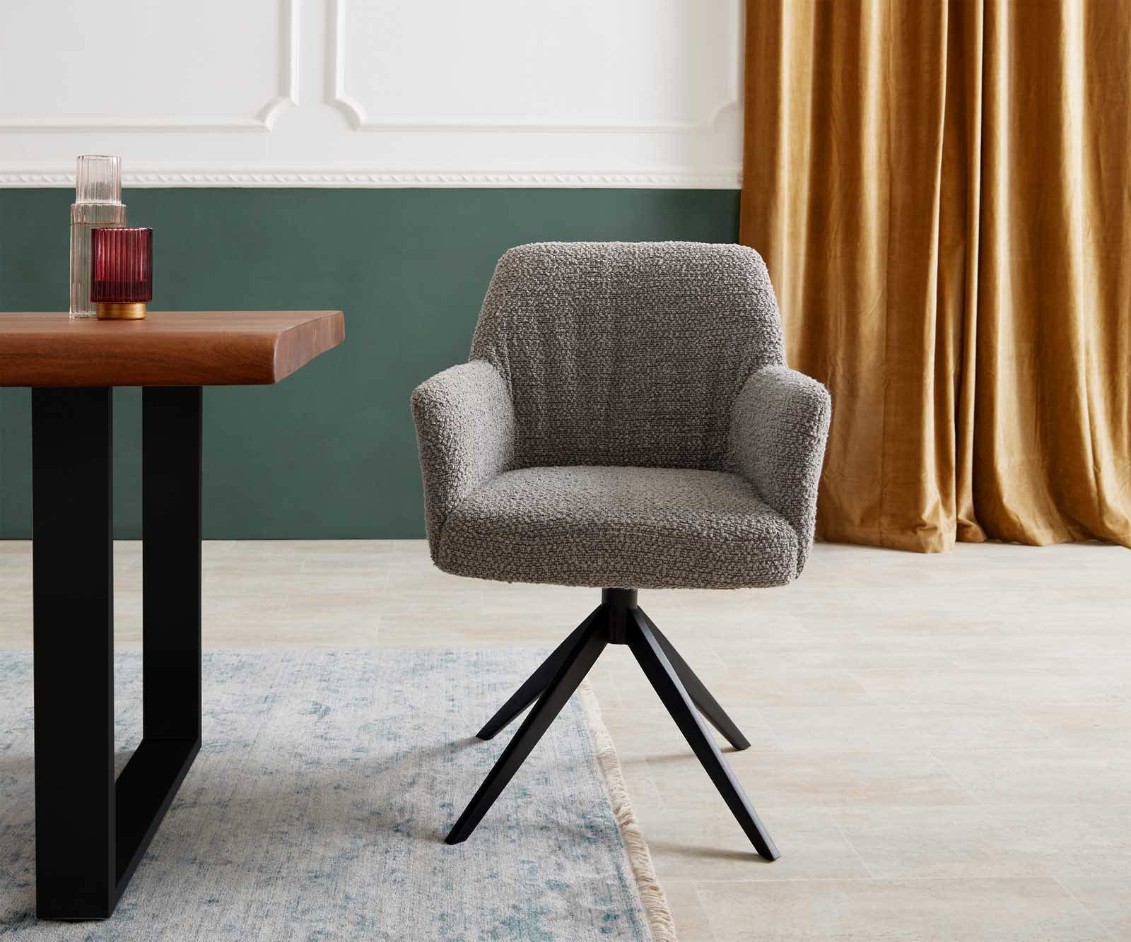 Chaise-pivotante Xana-Flex avec accoudoirs bouclé gris argenté pied croisé large noir pivotement sur 360° ressorts ensachés 1 Chaise-pivotante Xana-Flex avec accoudoirs bouclé gris argenté pied croisé large noir pivotement sur 360° ressorts ensachés 1