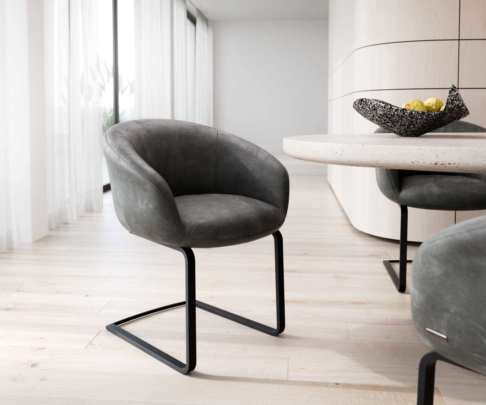 Cantilever Vinka-Flex avec accoudoirs microvelours anthracite vintage pied cantilever plat noir ressorts ensachés