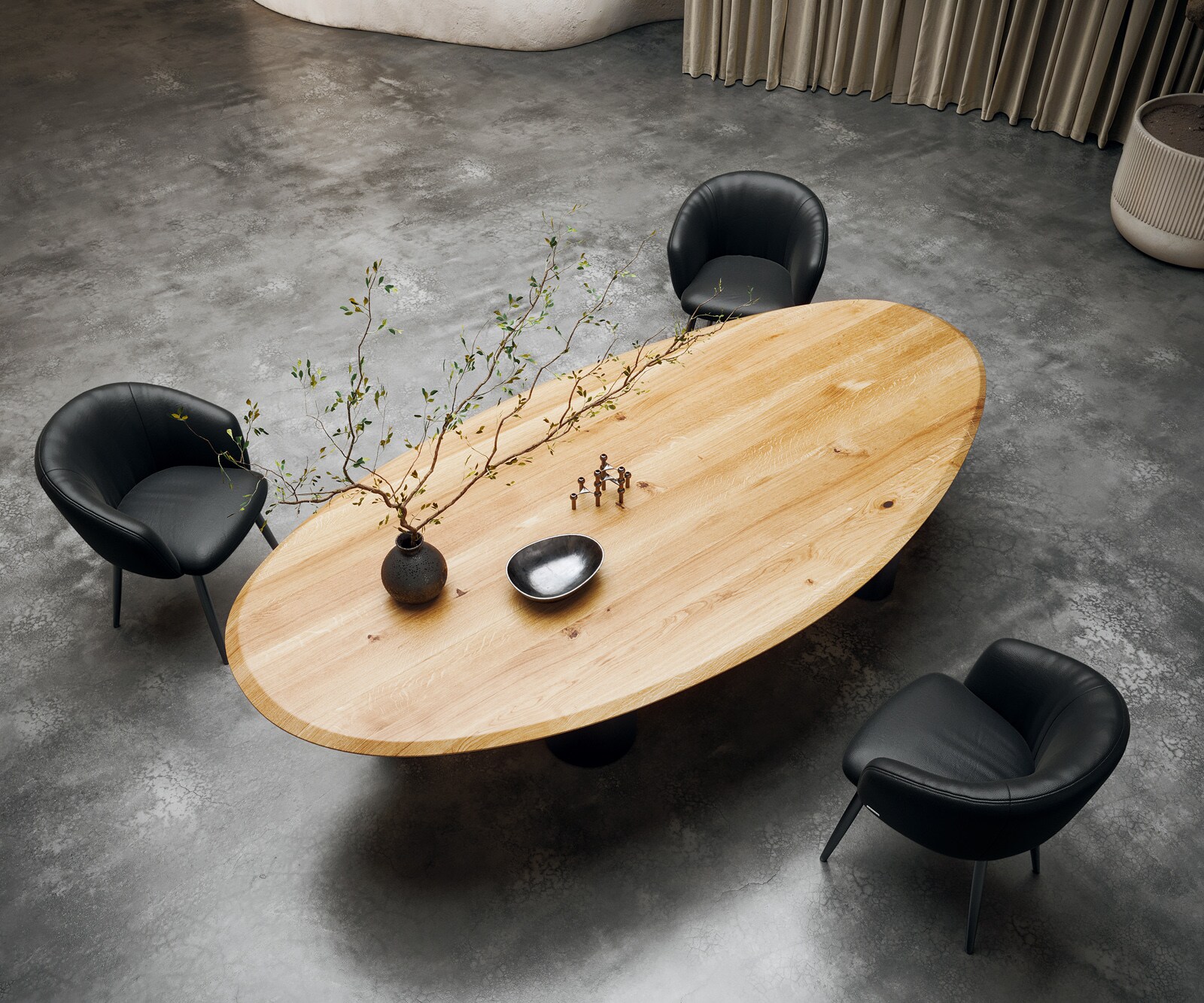 Table à manger Edge ovalee 280x130x2,5 chêne naturee Pilier métal noir Flow-Edge 1