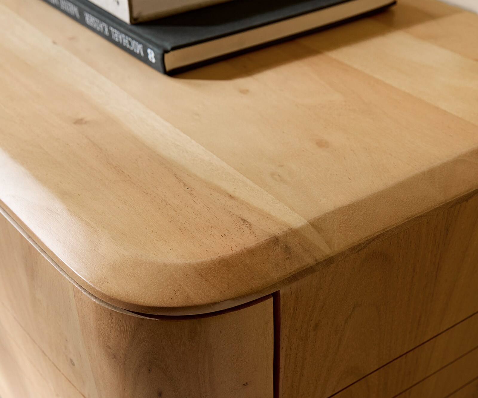 Buffet Nagaru 200 cm en acacia Aura 4 portes, pied en L en acier inoxydable brossé 5