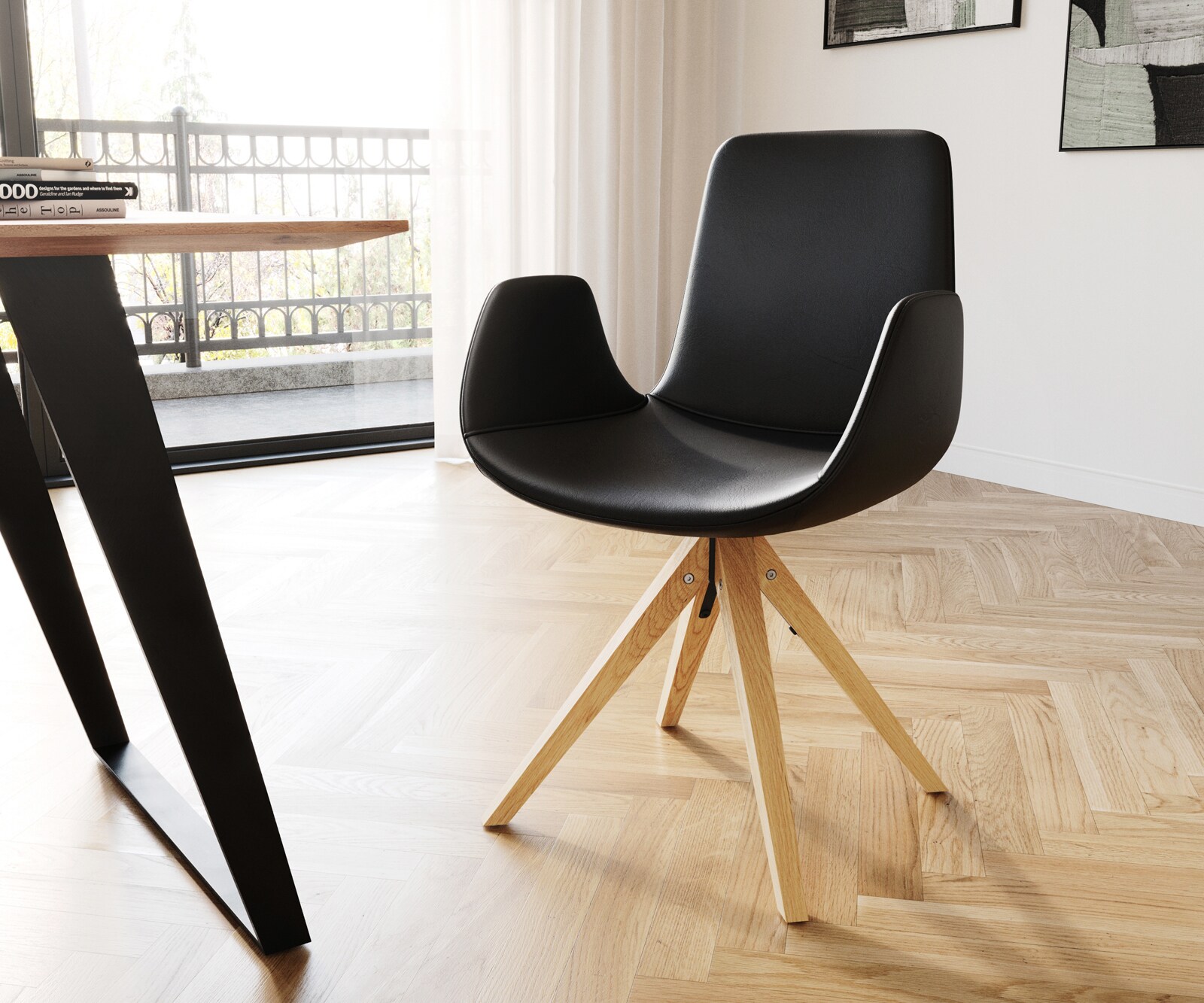 Chaise-de-salle-à-manger Ilia-Flex avec accoudoirs cuir de vache noir pied en bois anguleux naturel