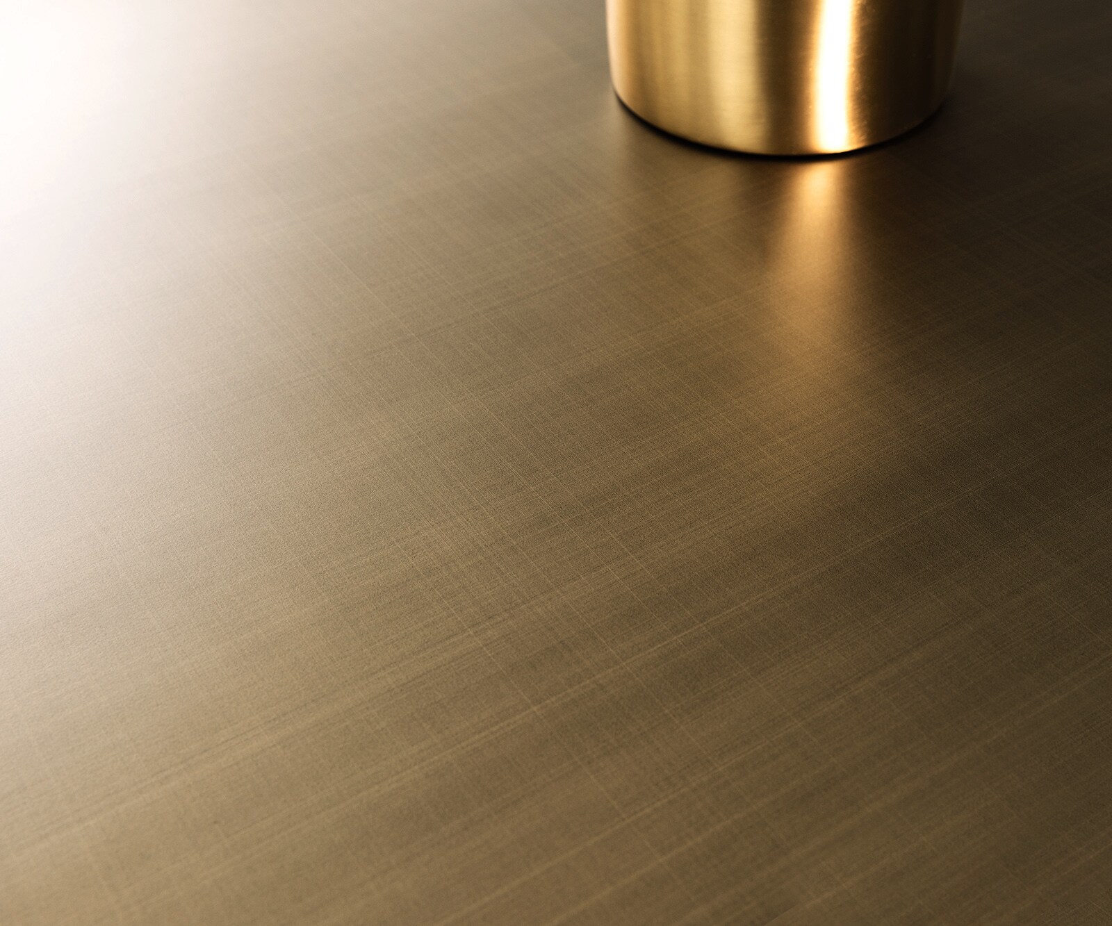 Table basse Caramia 65x55 cm or métallisé 3