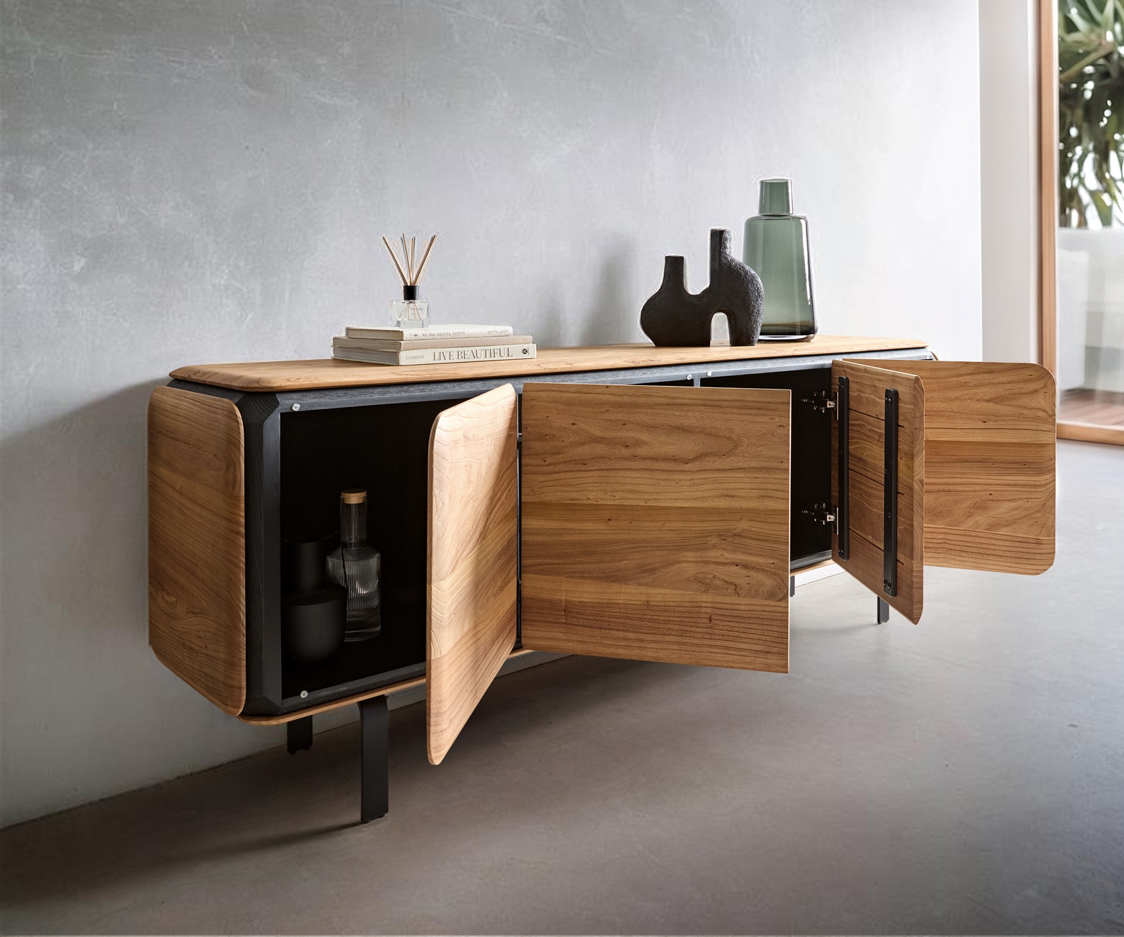 Buffet Giacinto 180 cm orme naturel 4 portes pied en L noir 1 Buffet Giacinto 180 cm orme naturel 4 portes pied en L noir 1