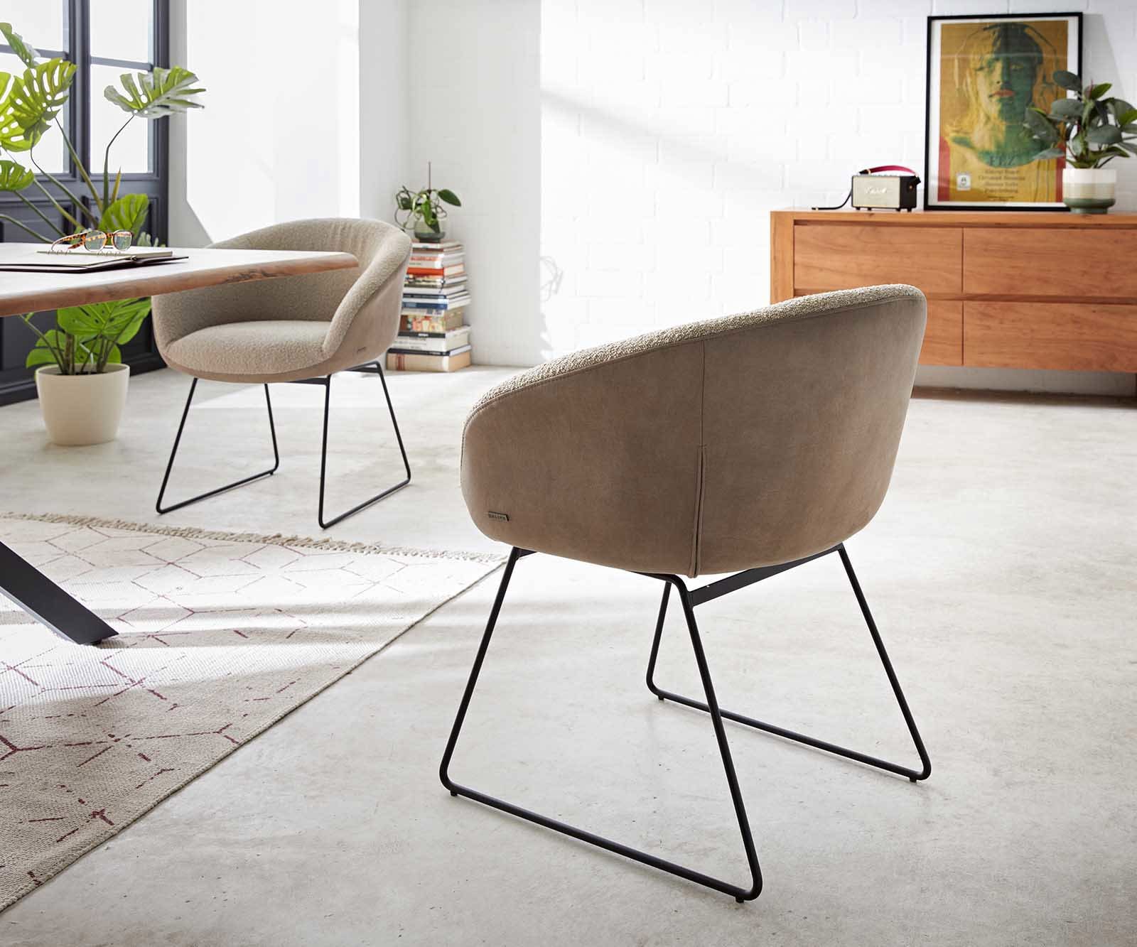 Chaise-de-salle-à-manger Vinka-Flex avec accoudoirs tissu mixte couleur boue pied trapèze noir ressorts ensachés 4 Chaise-de-salle-à-manger Vinka-Flex avec accoudoirs tissu mixte couleur boue pied trapèze noir ressorts ensachés 4