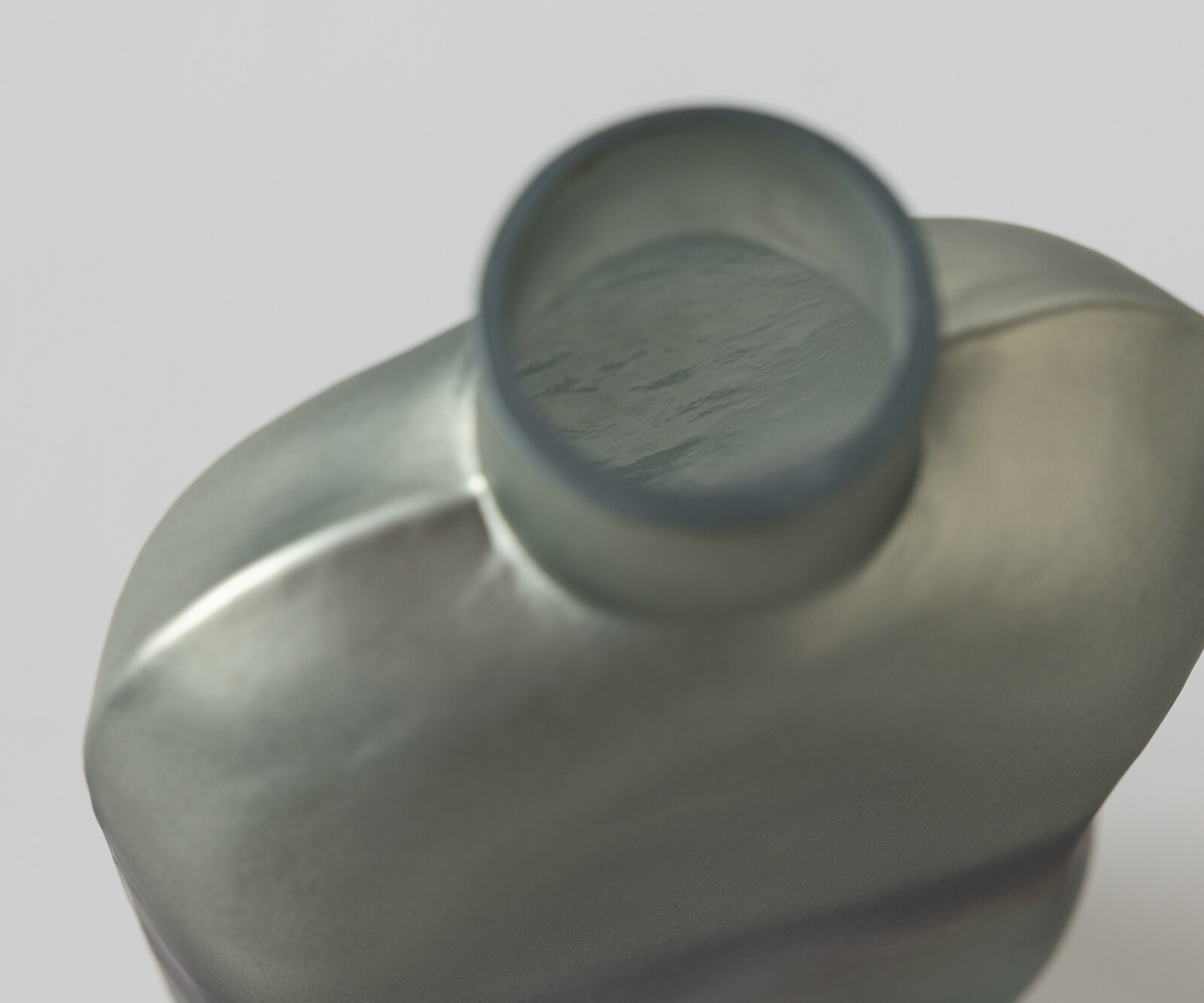 Vase Mireva l17 x P9 x H33 cm Verre Aurora Soufflé à la bouche 8