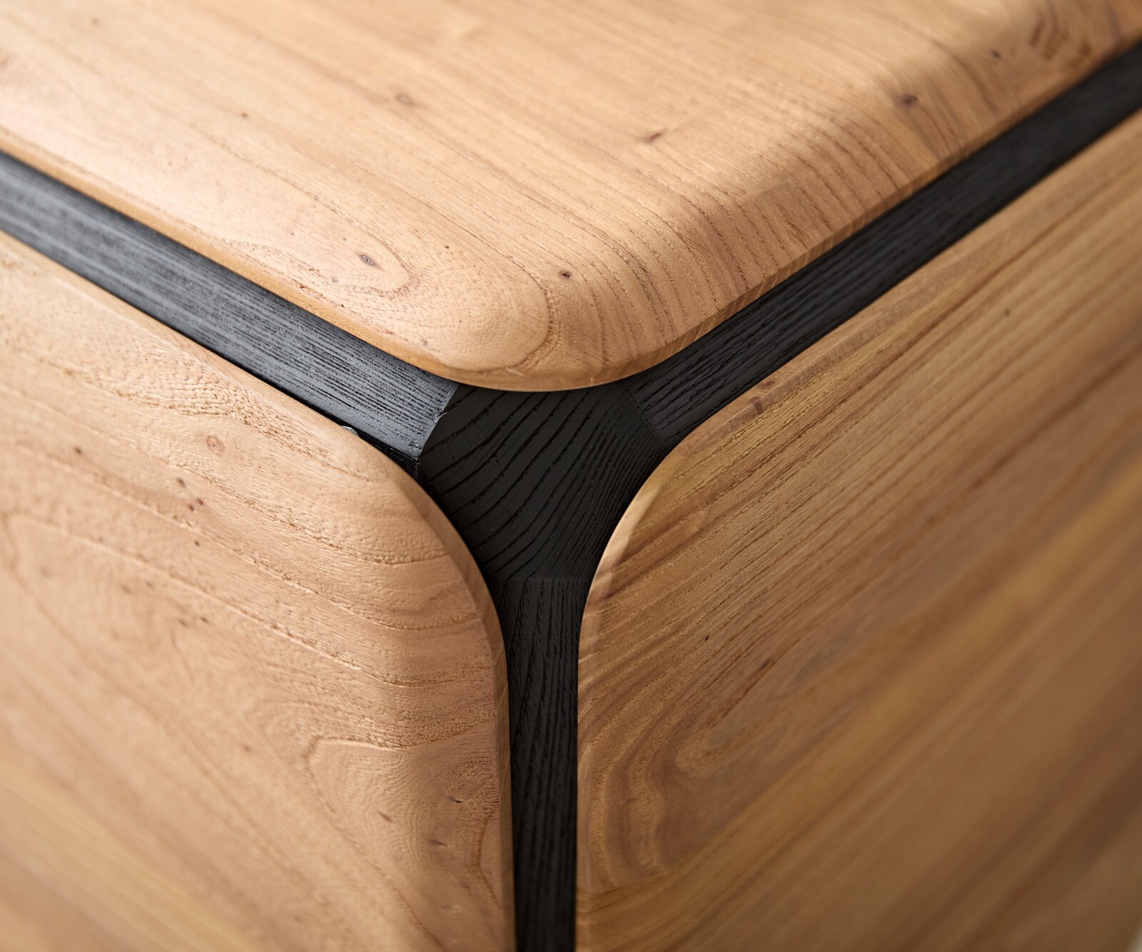 Buffet Giacinto 180 cm orme naturel 4 portes pied en L noir 5