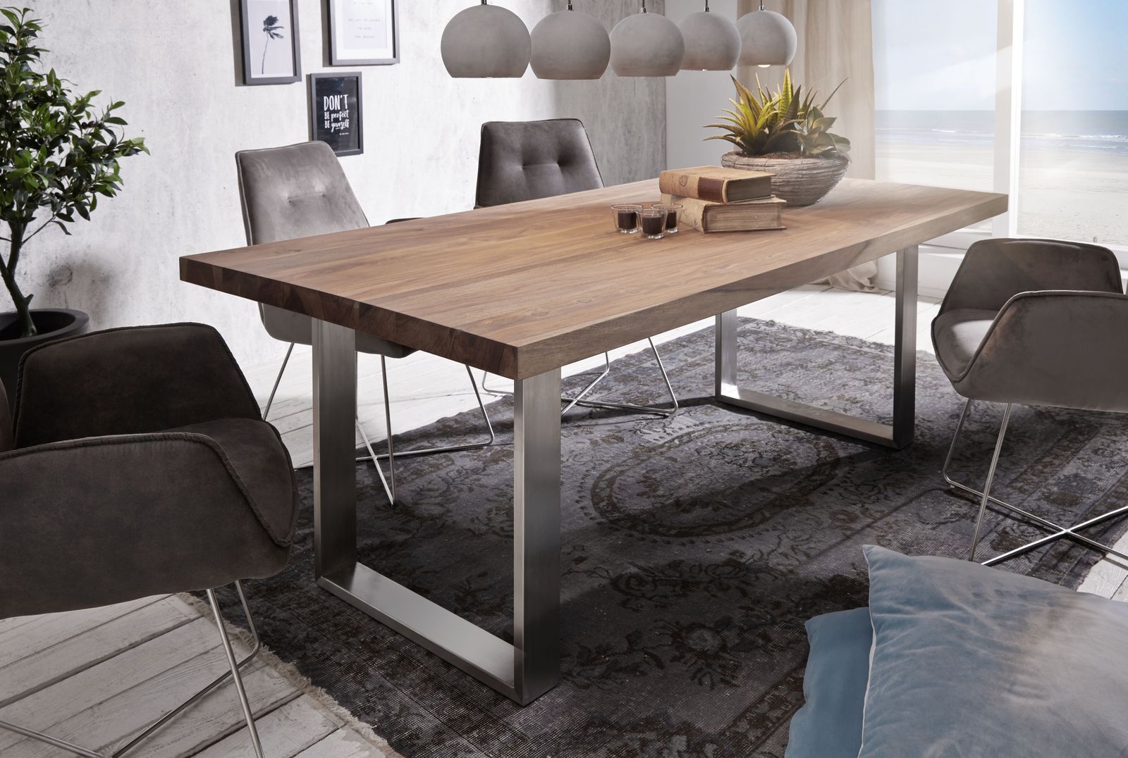Table-à-manger Classic-Edge en bois massif 5