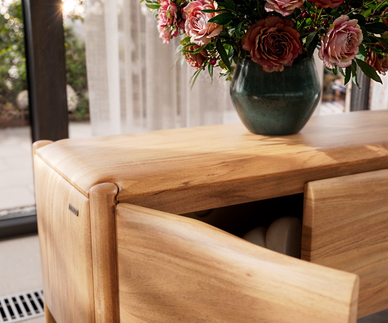 Meuble-TV Simcha 200 cm acacia naturel 4 portes 4