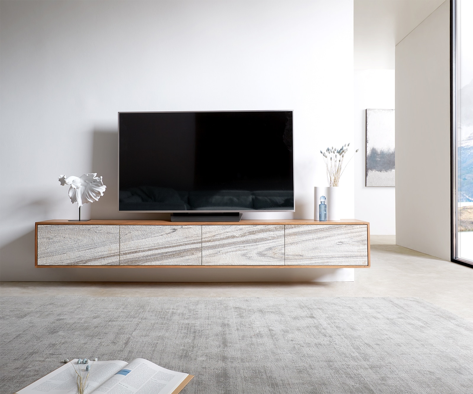 Meuble-TV Kleo 220 cm acacia nature 4 portes flottantes 1 Meuble-TV Kleo 220 cm acacia nature 4 portes flottantes 1