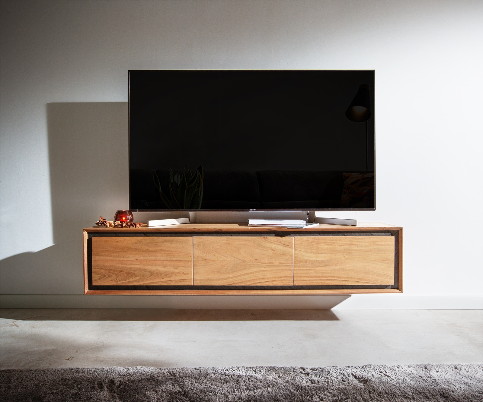 Buffet bas Stonegrace 145 cm acacia nature 3 portes placage en pierre flottant 1 Buffet bas Stonegrace 145 cm acacia nature 3 portes placage en pierre flottant 1