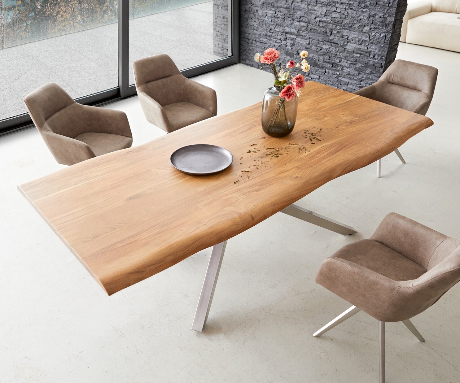 Table à manger Edge 240x100 acacia nature cadre croisé rectangle acier inoxydable Live-Edge 3