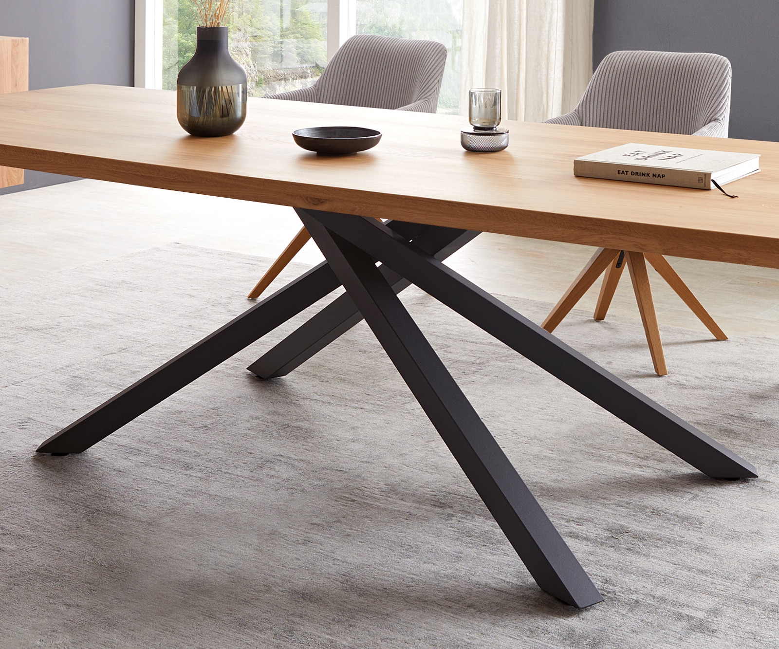 Table de salle à manger Edge 300x100 Chêne Naturel Cadre croisé Rectangle Noir 4 Table de salle à manger Edge 300x100 Chêne Naturel Cadre croisé Rectangle Noir 4