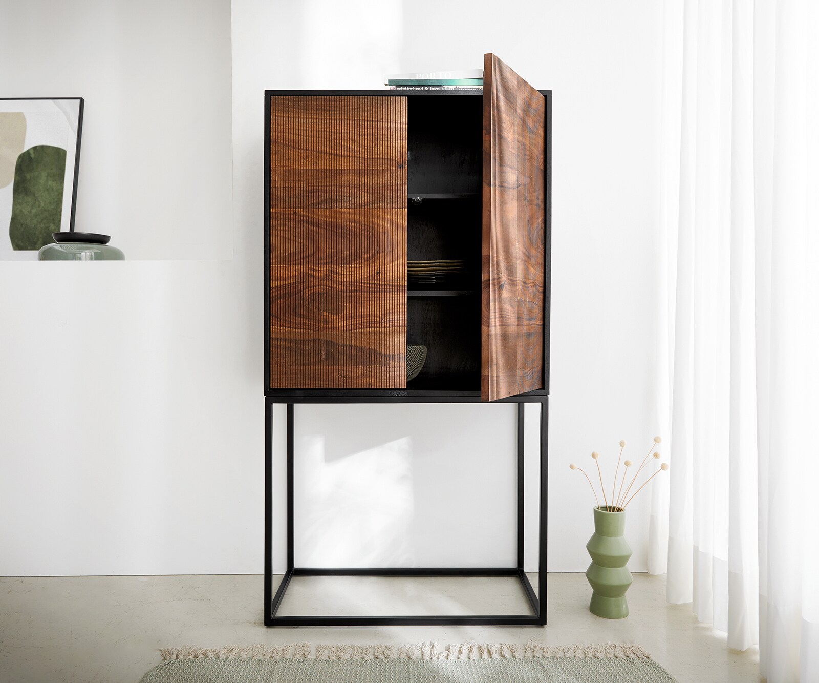 Buffet-haut Vaag 80x150 cm Sheesham Nature Manguier Noir Métal Noir 2 portes 4 Buffet-haut Vaag 80x150 cm Sheesham Nature Manguier Noir Métal Noir 2 portes 4