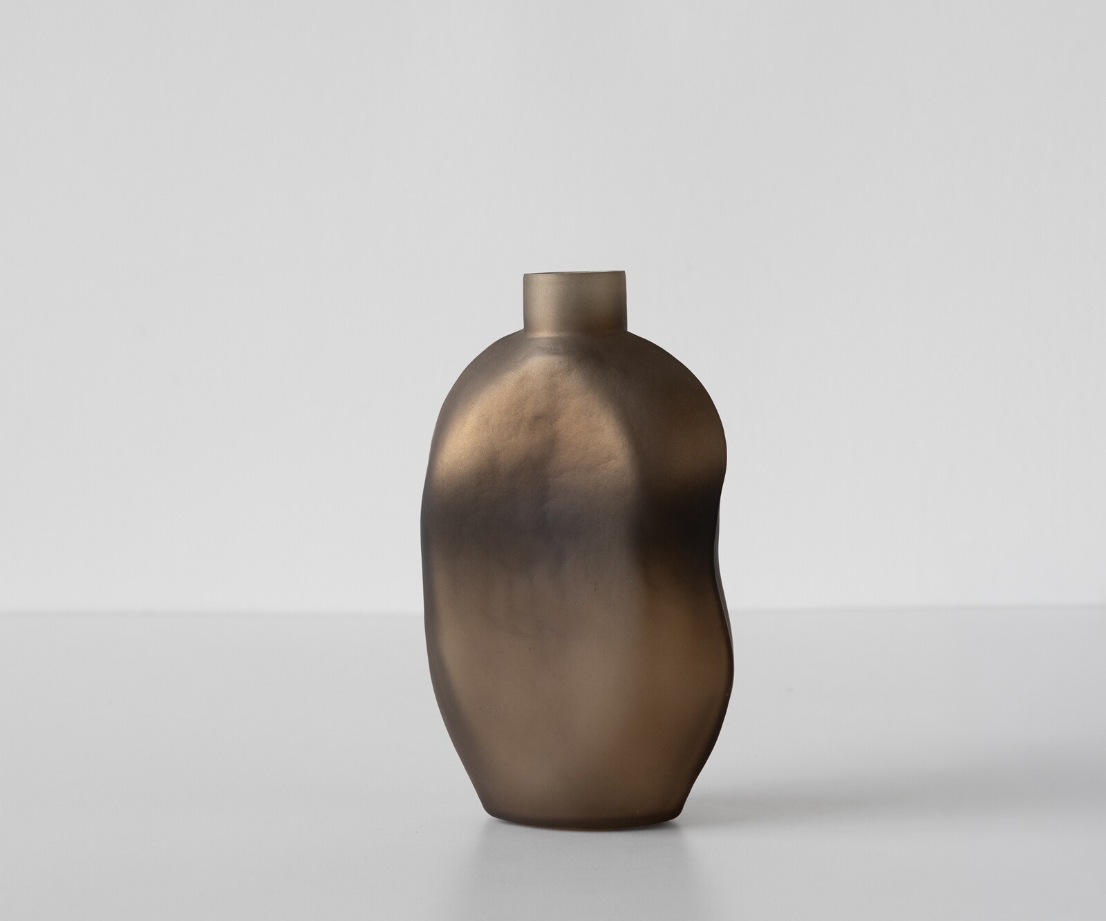 Vase Mireva l15 x P9 x H27 cm Verre Aurum Soufflé à la bouche