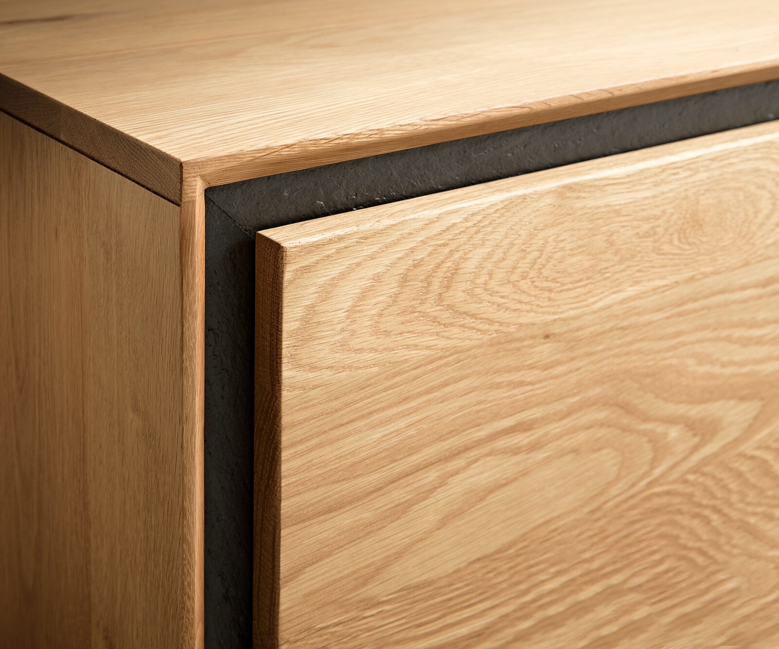 Buffet Stonegrace 200 cm chêne naturel 4 portes pied carré inoxydable brossé 5