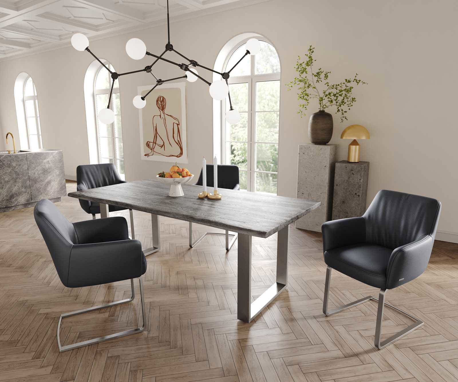 Cantilever Xana-Flex avec accoudoirs cuir de vache noir pied cantilever plat acier inoxydable brossé ressorts ensachés 4