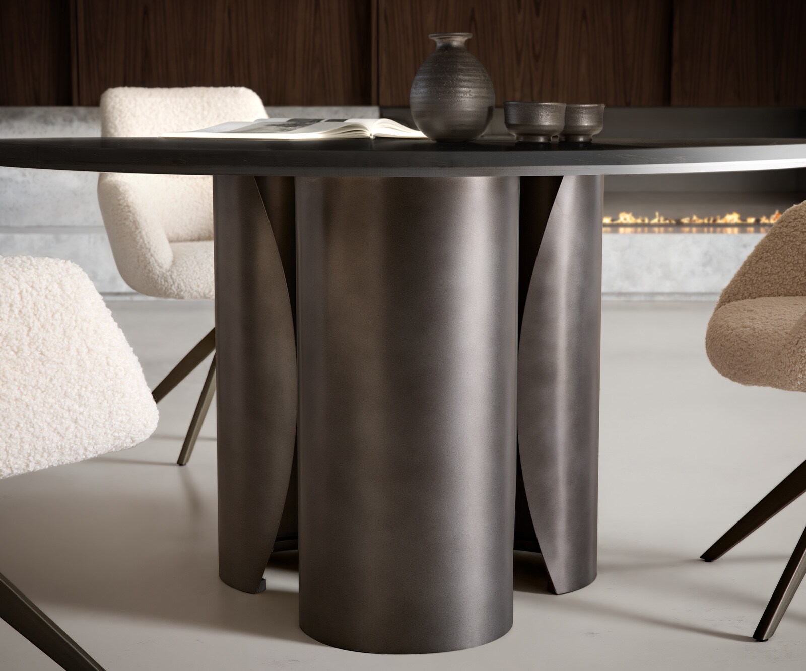 Table-à-manger Adenza ronde 140 x 140 cm marbre noir et or métal noir antique 3