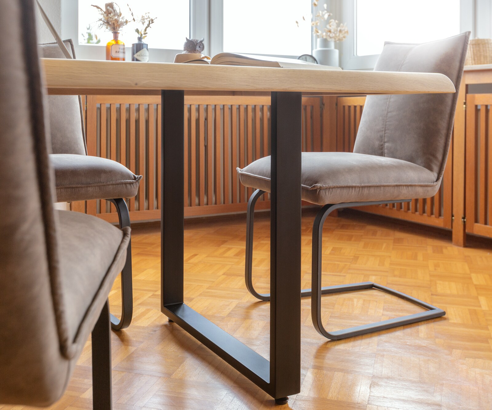 Table à manger Edge 200x100 chêne nature patin noir Live-Edge 5