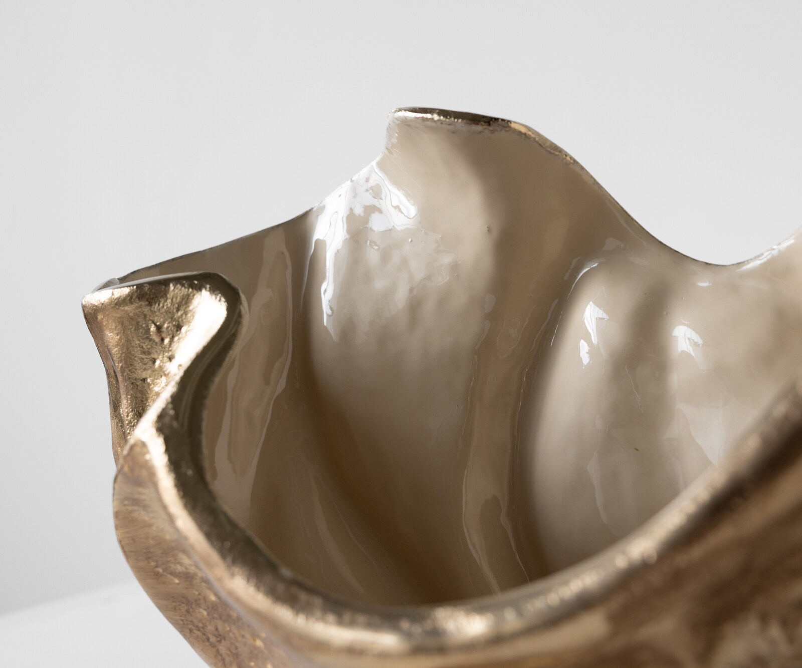 Coupe décorative Valena l39 x P17 x H29 cm Aluminium Champagner Ivory Faite main 4