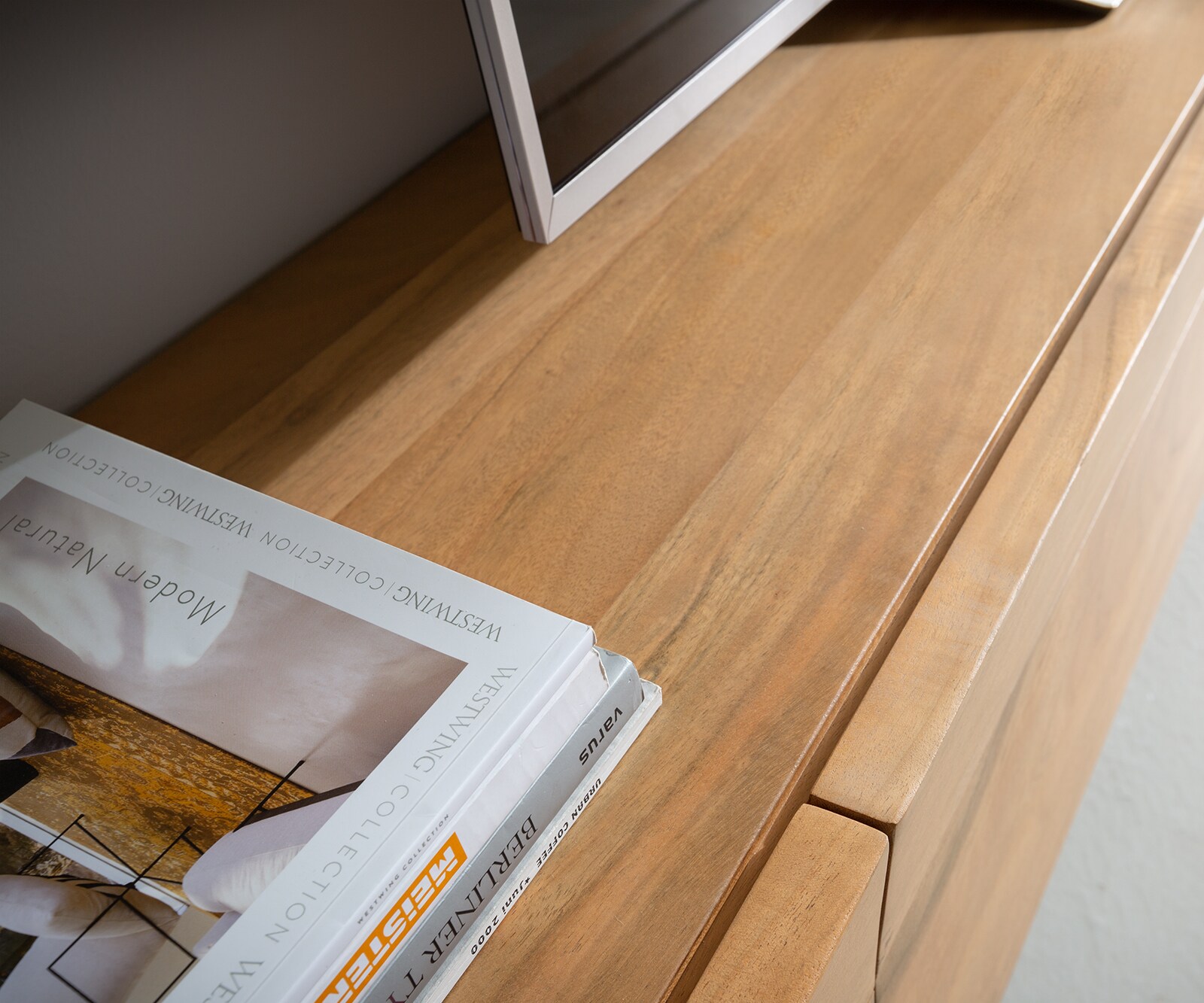Meuble-TV Kayu 240 cm acacia naturel 4 portes flottantes 3