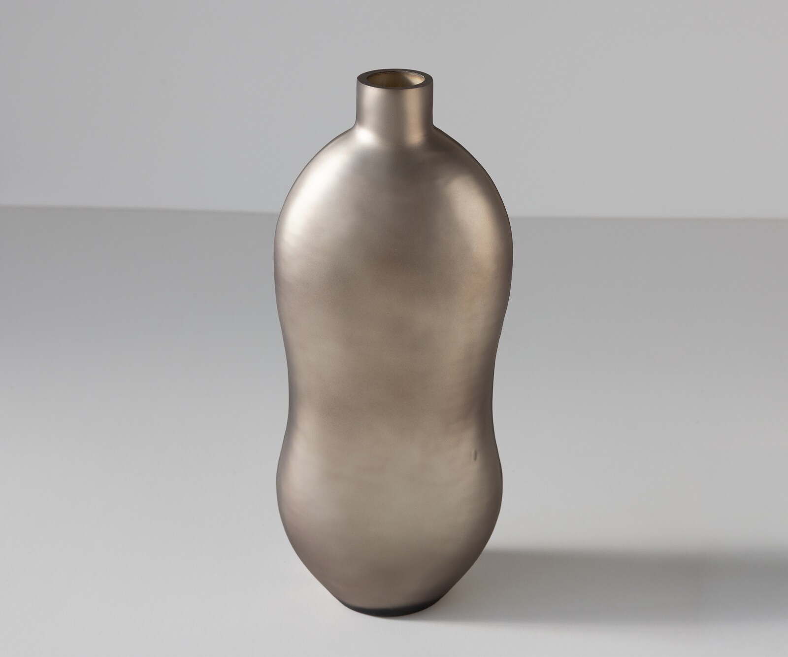 Vase Mireva l18 x P11 x H41 cm Verre Opal Soufflé à la bouche 5