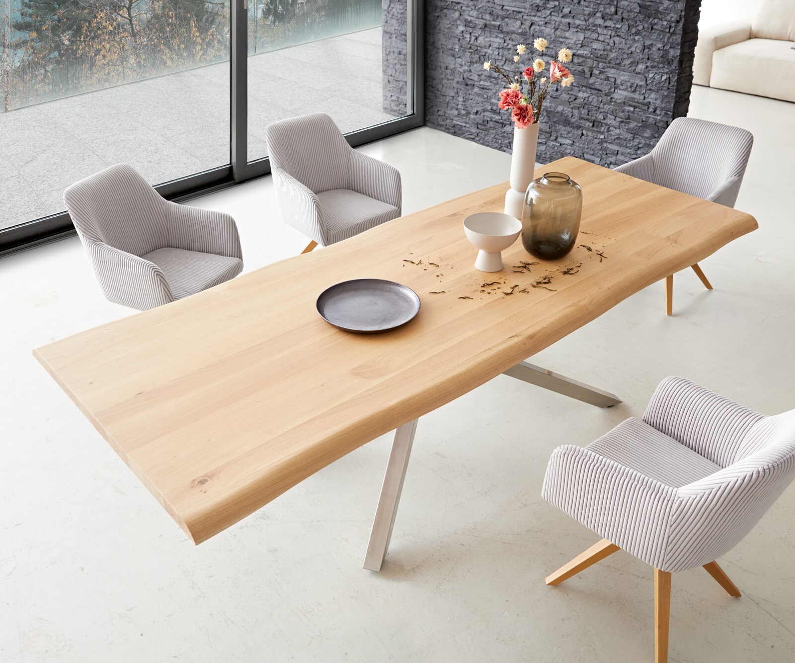 Table à manger Edge 260x100 chêne nature cadre croisé rectangle acier inoxydable Live-Edge 4