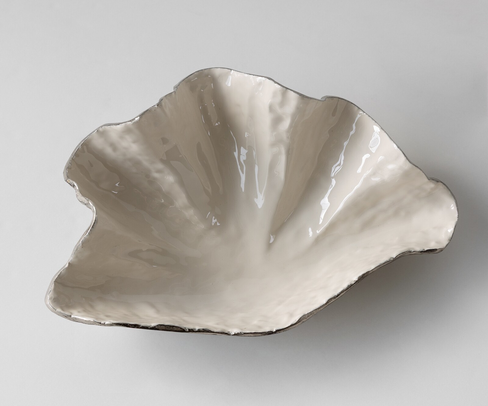 Coupe décorative Aurelia l46 x P31 x H15 cm Aluminium Platin Opal Faite main 4