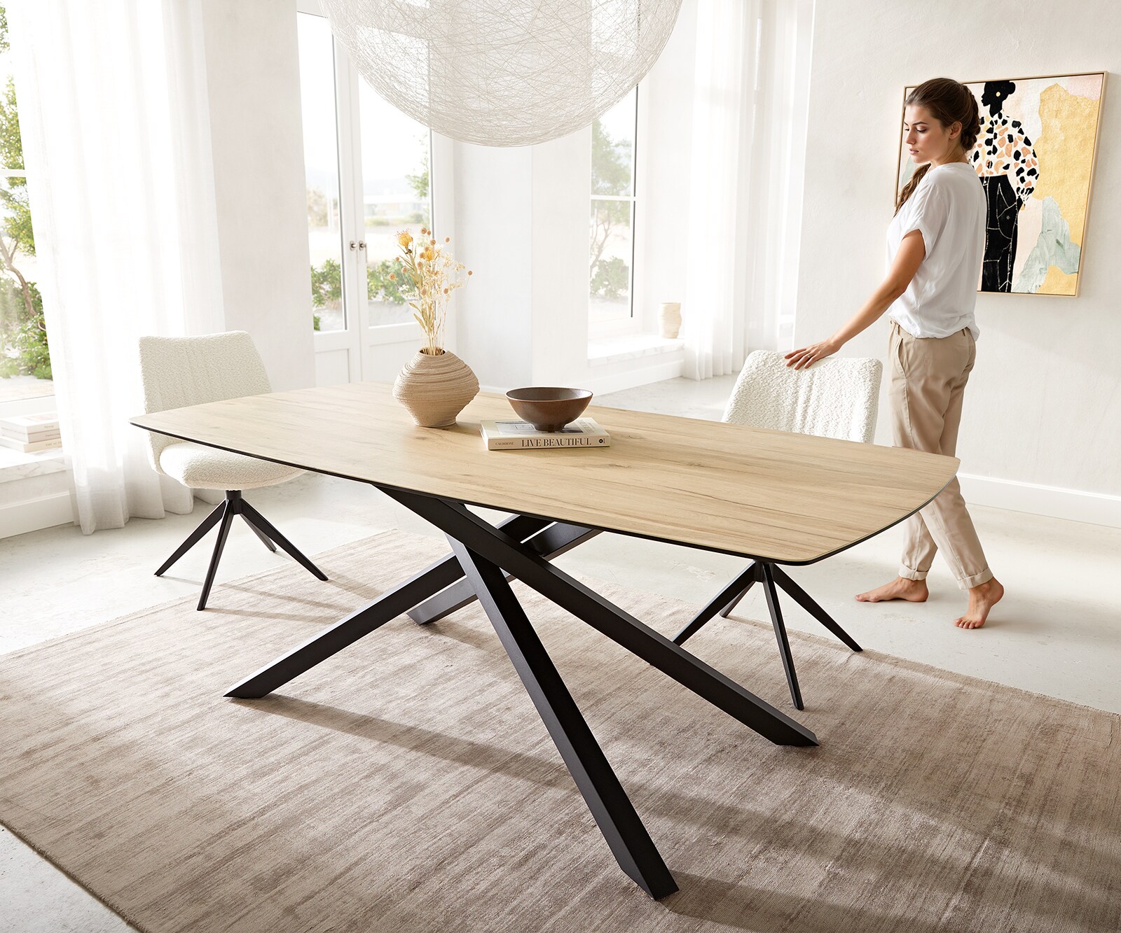 Table à manger Edge en forme de bateau 200x100 céramique Laminam® Sabbia couleur chêne cadre croisé rectangulaire noir 6