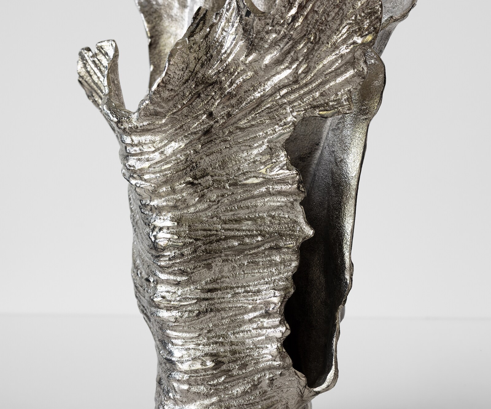 Vase Corallo l43 x P24 x H61 cm Aluminium Platin Fait main 4