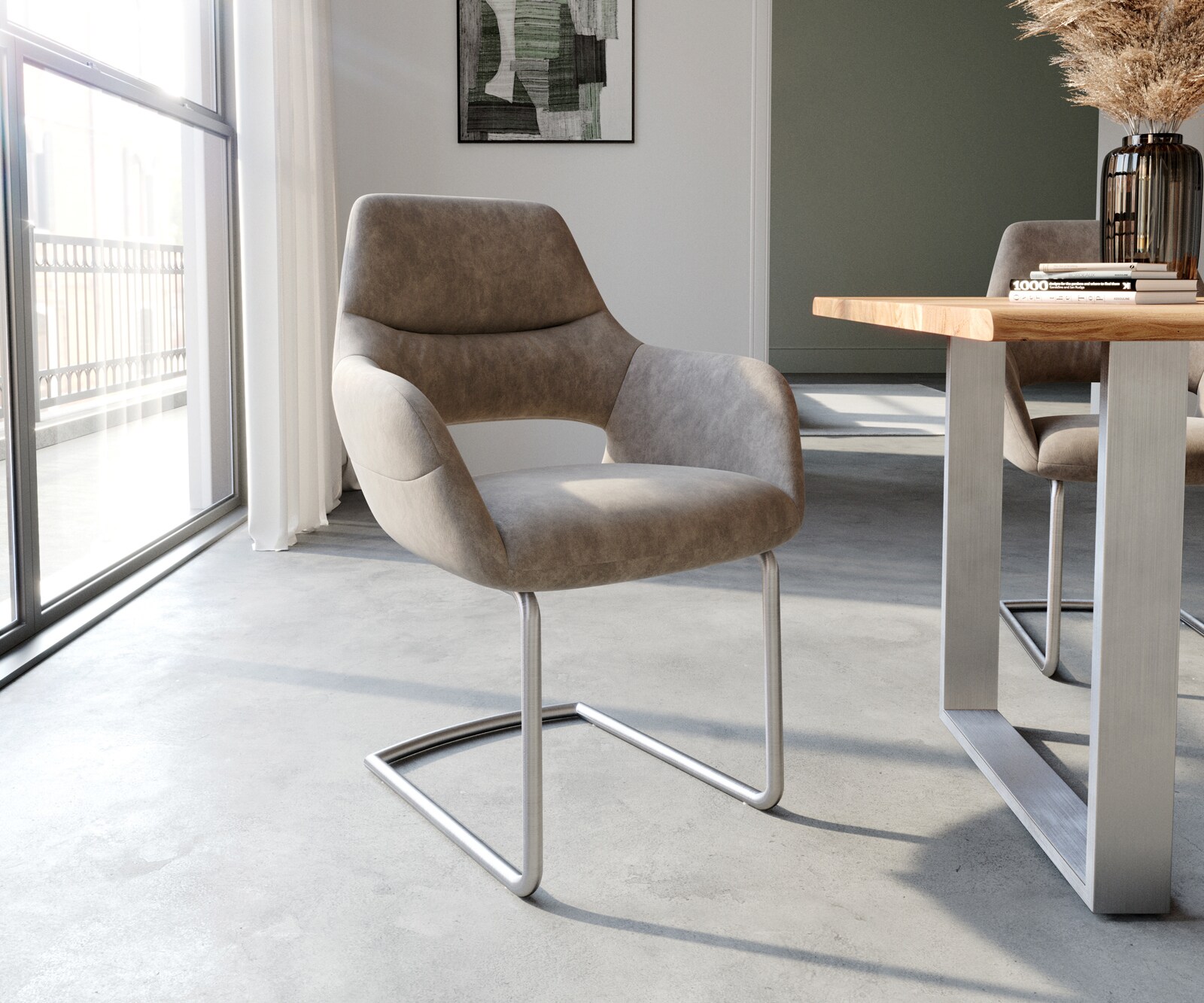 Cantilever Yago-Flex avec accoudoirs microvelours taupe vintage pied cantilever rond acier inoxydable brossé ressorts ensachés 1