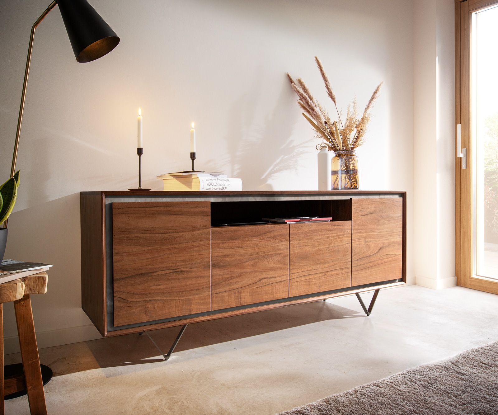 Buffet Stonegrace 175 cm acacia marron placage de pierre 4 portes 1 compartiment pied en V noir 1