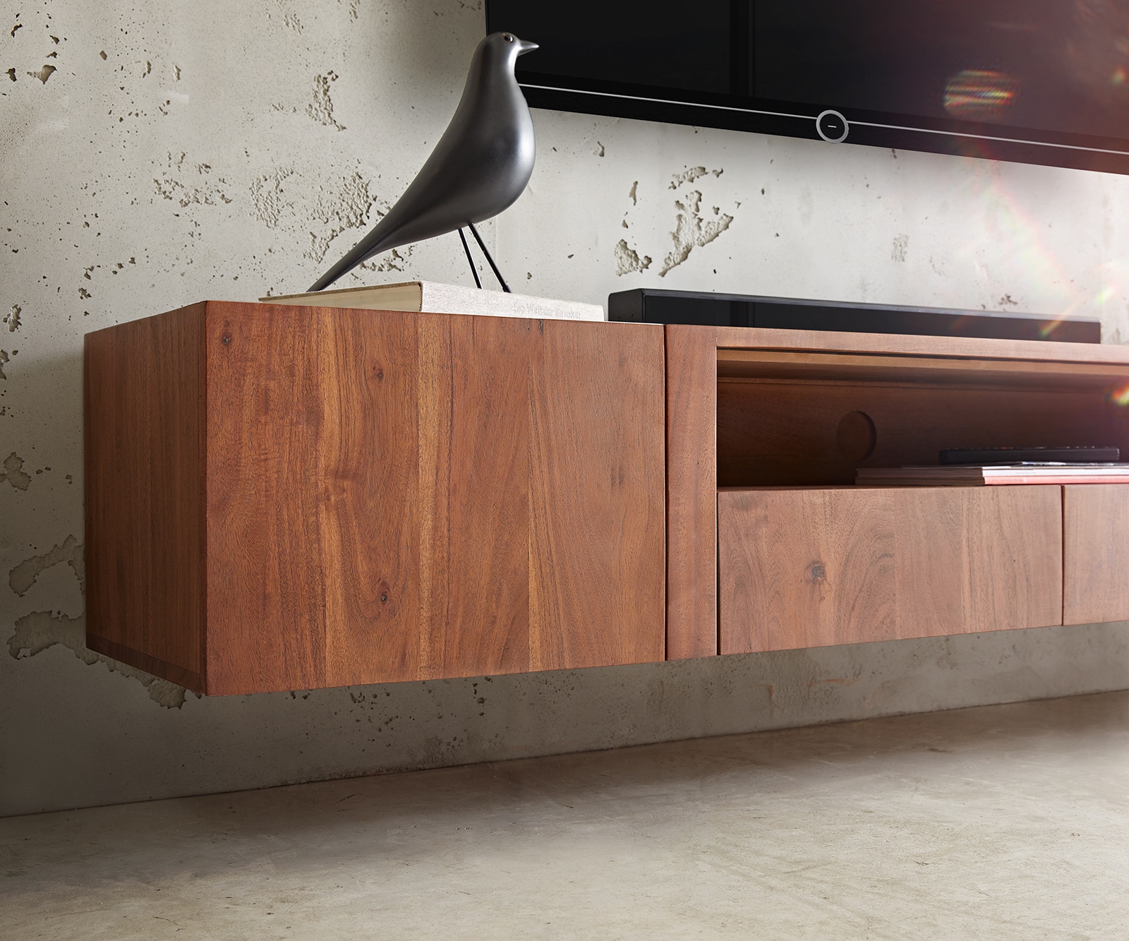 Meuble-TV Secara 200 cm acacia marron 2 portes 2 tiroirs marbre flottant 5 Meuble-TV Secara 200 cm acacia marron 2 portes 2 tiroirs marbre flottant 5