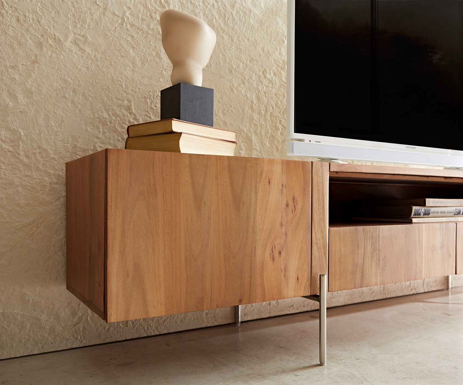 Meuble-TV Secara 220 cm acacia naturel 2 portes 2 tiroirs marbre pieds inoxydable 4