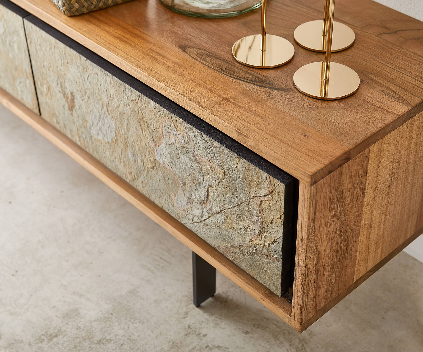 Meuble-TV Juwelo 200 cm acacia naturel avec placage de pierre 4 portes 5