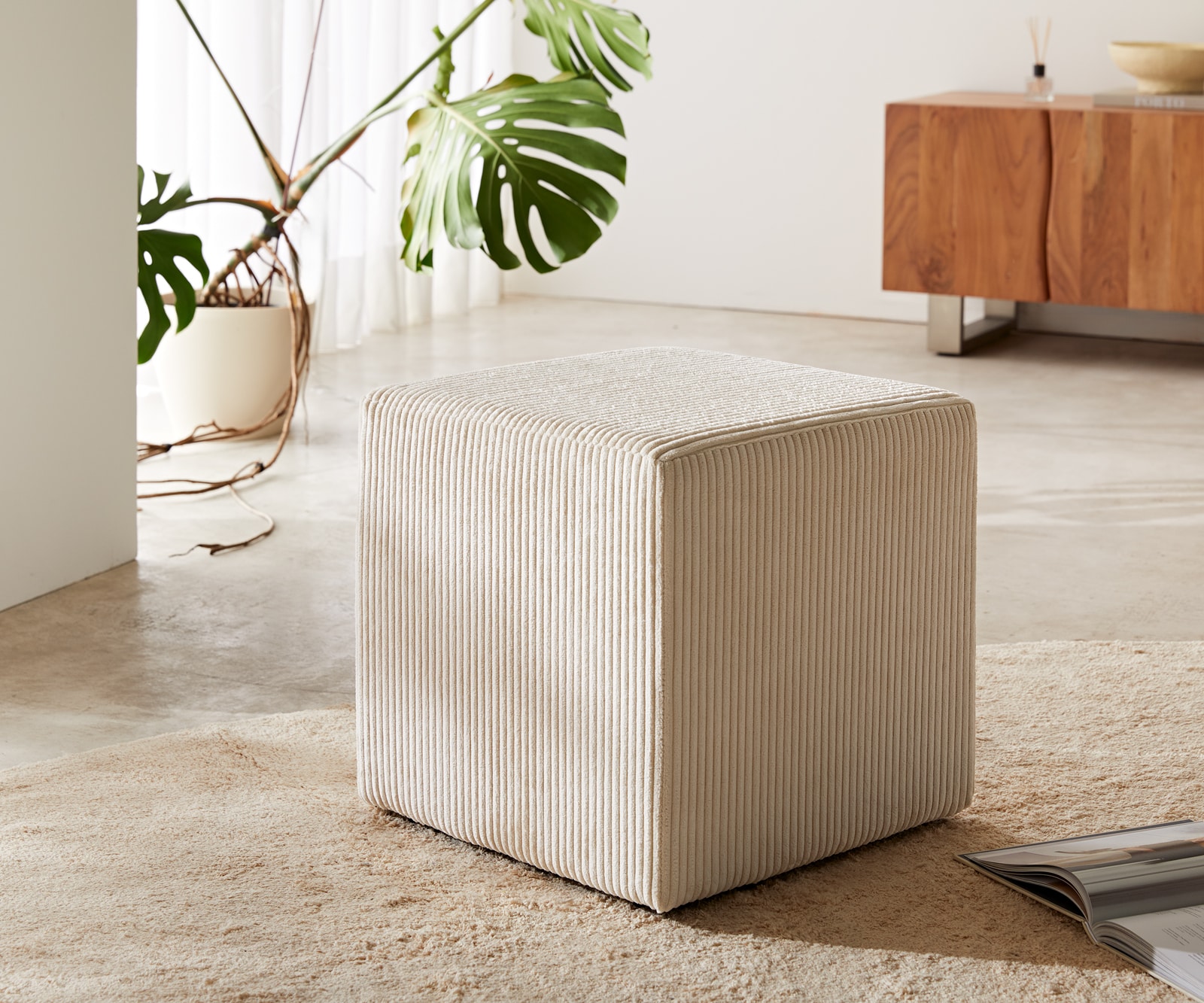 Tabouret Dado 45x45 cm Velours côtelé Beige 1 Tabouret Dado 45x45 cm Velours côtelé Beige 1