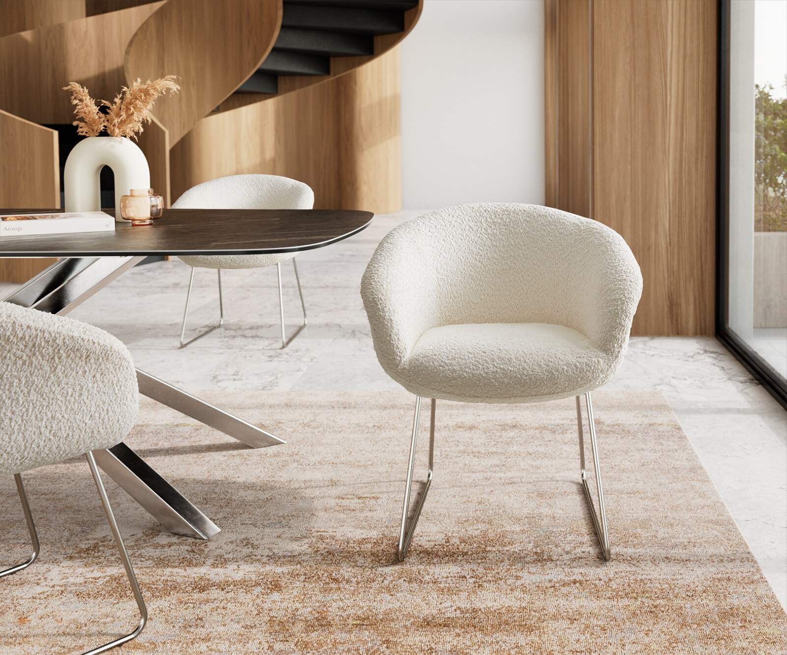 Chaise-de-salle-à-manger Vinka-Flex avec accoudoirs bouclé blanc pied trapèze acier inoxydable brossé ressorts ensachés 1 Chaise-de-salle-à-manger Vinka-Flex avec accoudoirs bouclé blanc pied trapèze acier inoxydable brossé ressorts ensachés 1