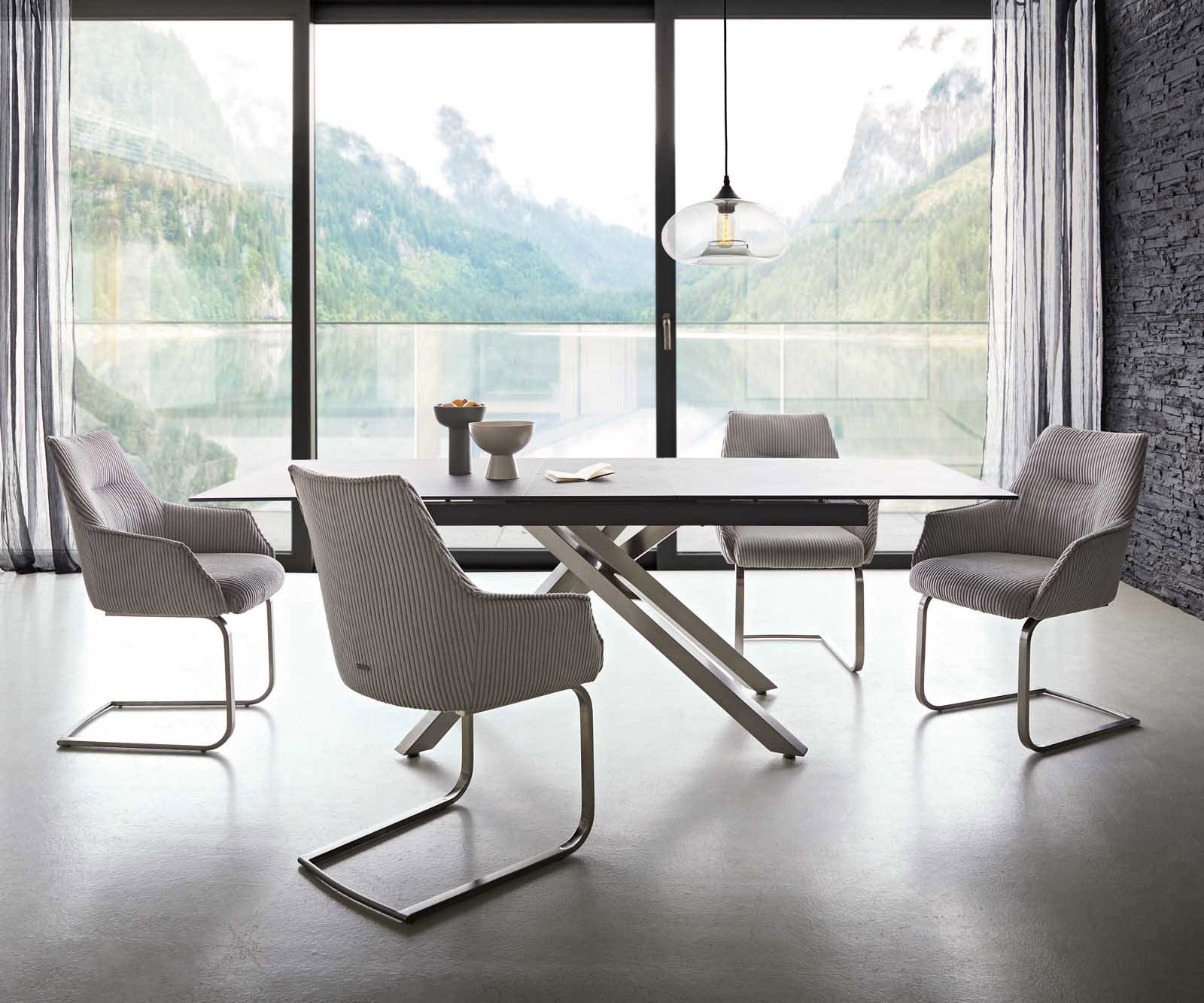 Cantilever Alja-Flex avec accoudoirs côtelé gris argenté pied cantilever plat acier inoxydable brossé ressorts ensachés 3