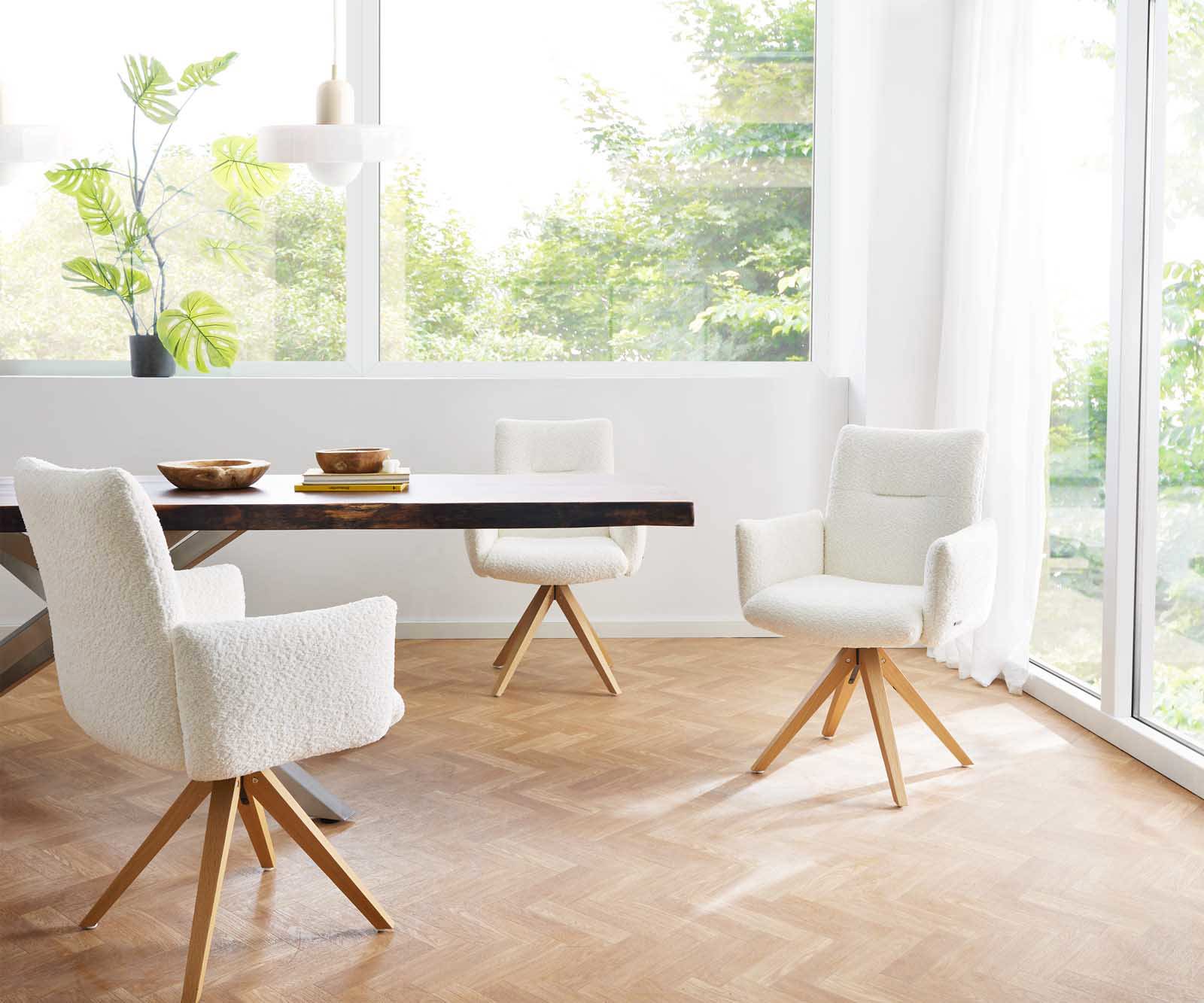 Chaise-pivotante Jova-Flex avec accoudoirs bouclé blanc pied en bois angulaire naturel pivotement sur 180° ressorts ensachés 5 Chaise-pivotante Jova-Flex avec accoudoirs bouclé blanc pied en bois angulaire naturel pivotement sur 180° ressorts ensachés 5