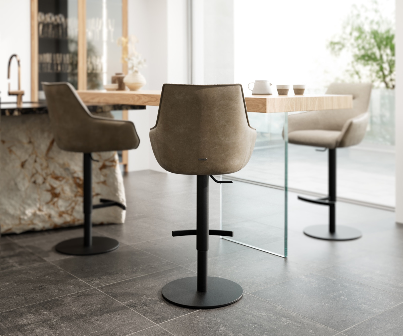 Chaise-de-bar Alja-Flex mélange de matériaux microfibre boue / bouclé boue pied pivotant réglable en hauteur métal noir pivotant ressorts ensachés 4 Chaise-de-bar Alja-Flex mélange de matériaux microfibre boue / bouclé boue pied pivotant réglable en hauteur métal noir pivotant ressorts ensachés 4