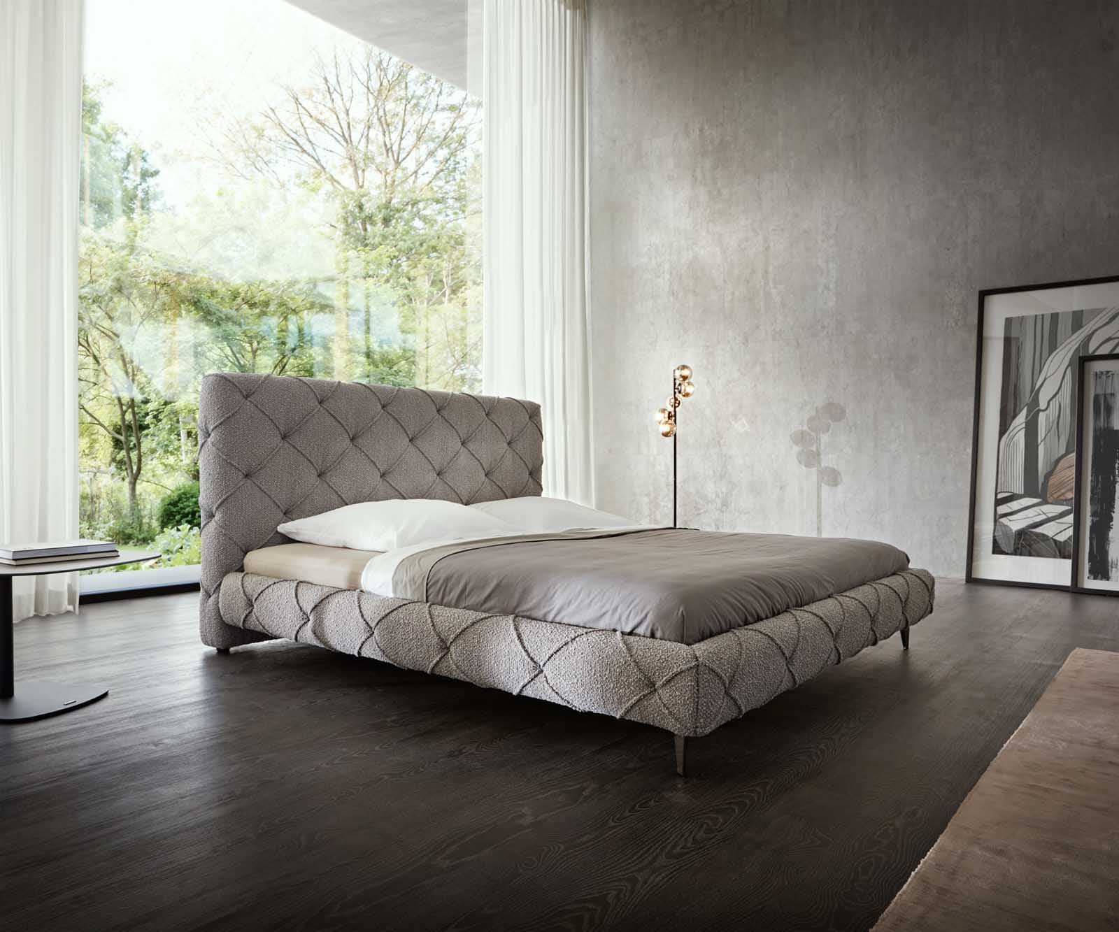 Sommier-rembourré Nayara 180x200 cm Bouclé Gris Argenté Sommier-rembourré Nayara 180x200 cm Bouclé Gris Argenté