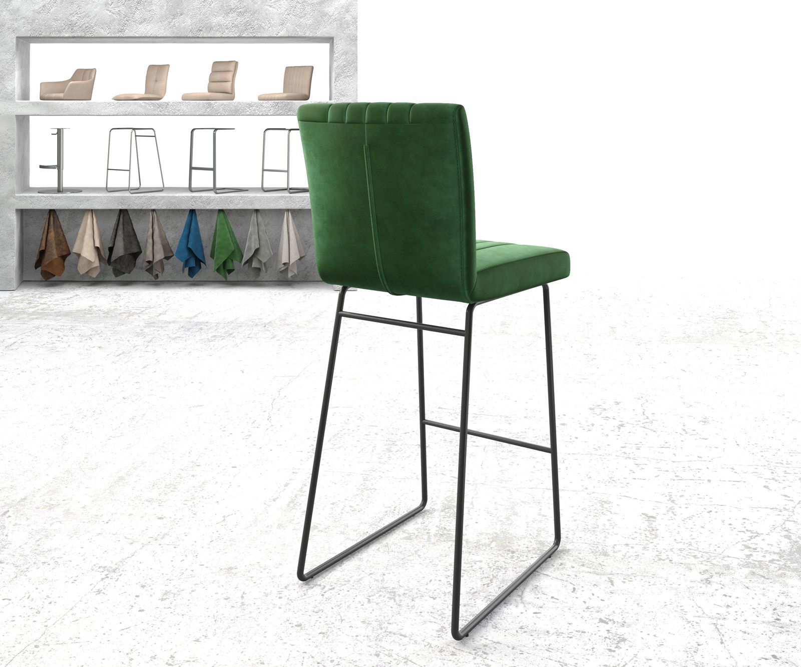 Chaise-de-bar Luiga-Flex velours vert cadre de patins métal 2