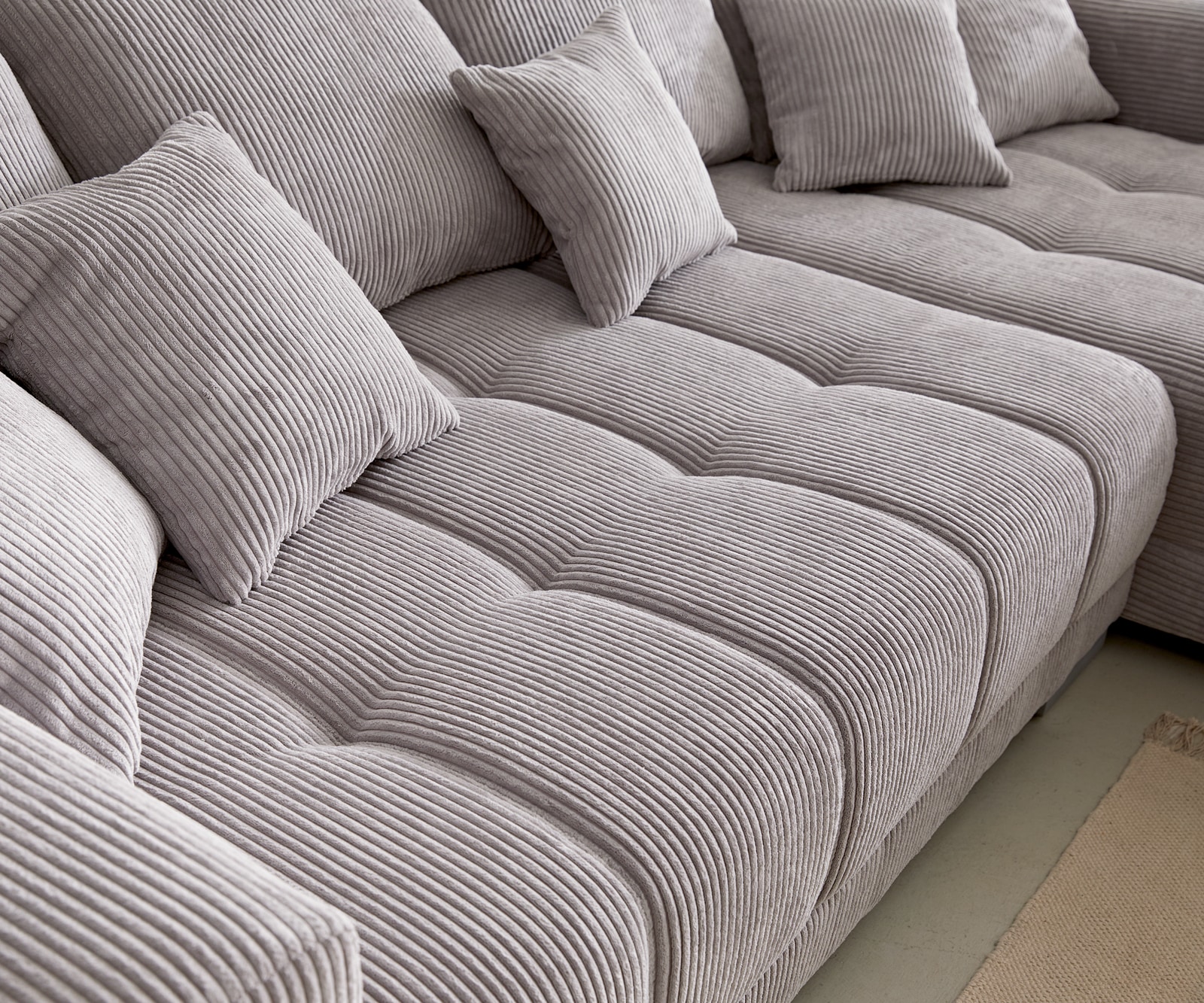 Canapé-d'angle Josea 300x220 cm velours côtelé gris argenté méridiènne droite 4 Canapé-d'angle Josea 300x220 cm velours côtelé gris argenté méridiènne droite 4