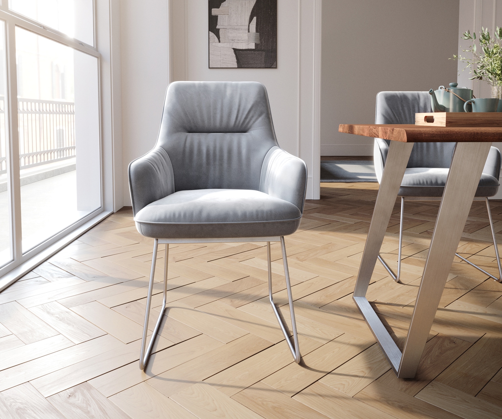 Chaise-de-salle-à-manger Zelia-Flex avec accoudoirs velours gris pied trapèze acier inoxydable brossé ressorts ensachés 1 Chaise-de-salle-à-manger Zelia-Flex avec accoudoirs velours gris pied trapèze acier inoxydable brossé ressorts ensachés 1