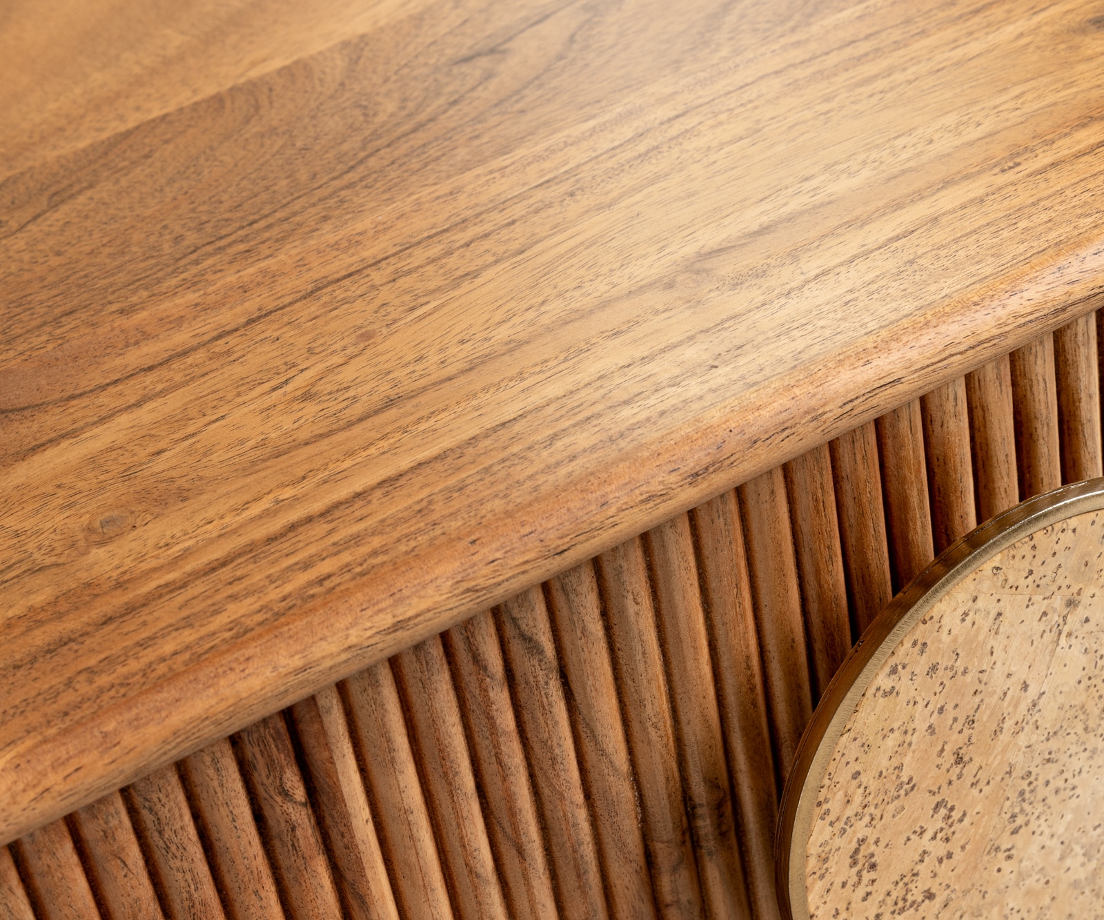 Table-basse Surimu 115x60 cm acacia brun clair 2 tiroirs liège-poignée pieds en bois 2 Table-basse Surimu 115x60 cm acacia brun clair 2 tiroirs liège-poignée pieds en bois 2