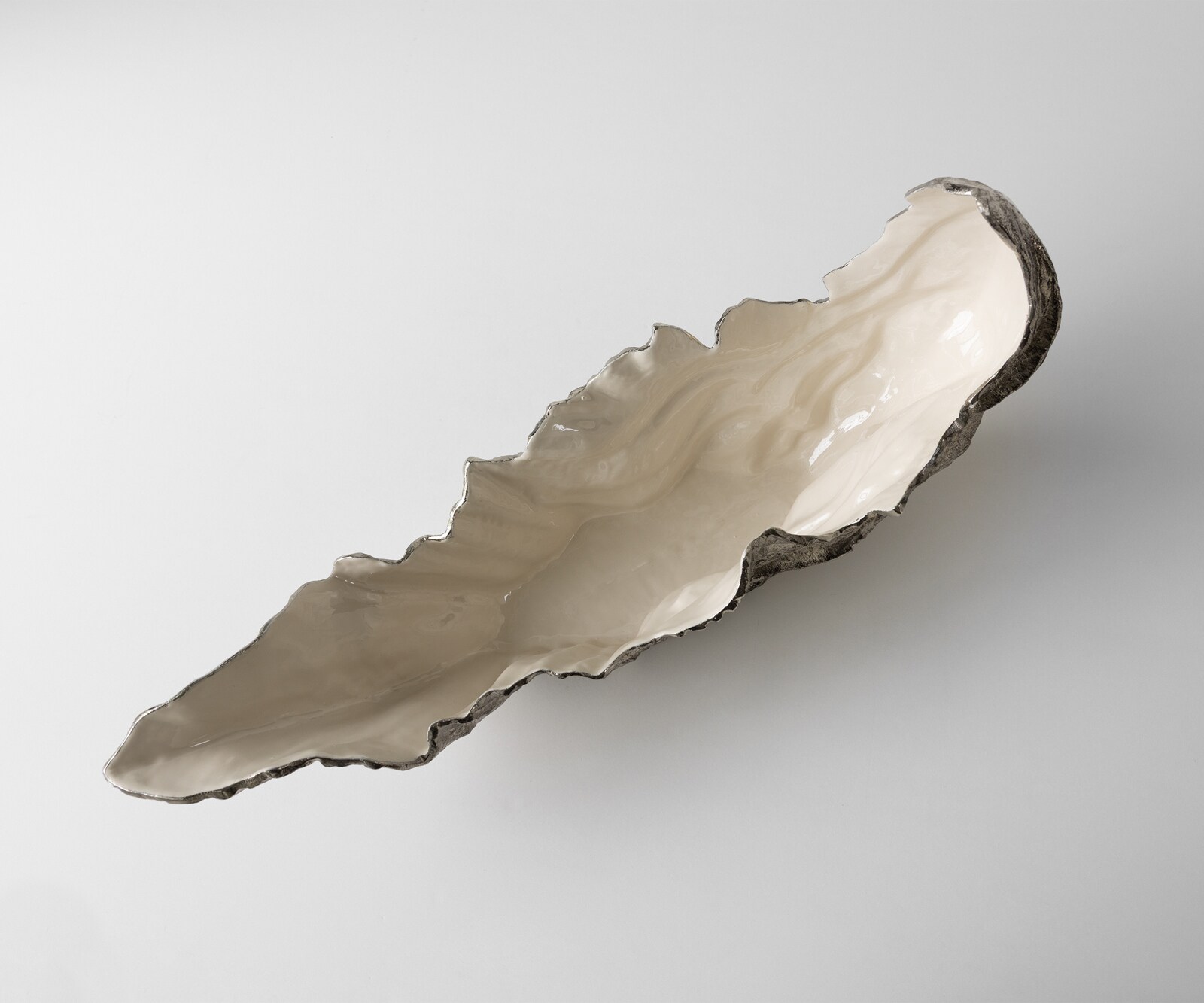 Coupe décorative Maris l78 x P24 x H38 cm Aluminium Platin Opal Faite main 3