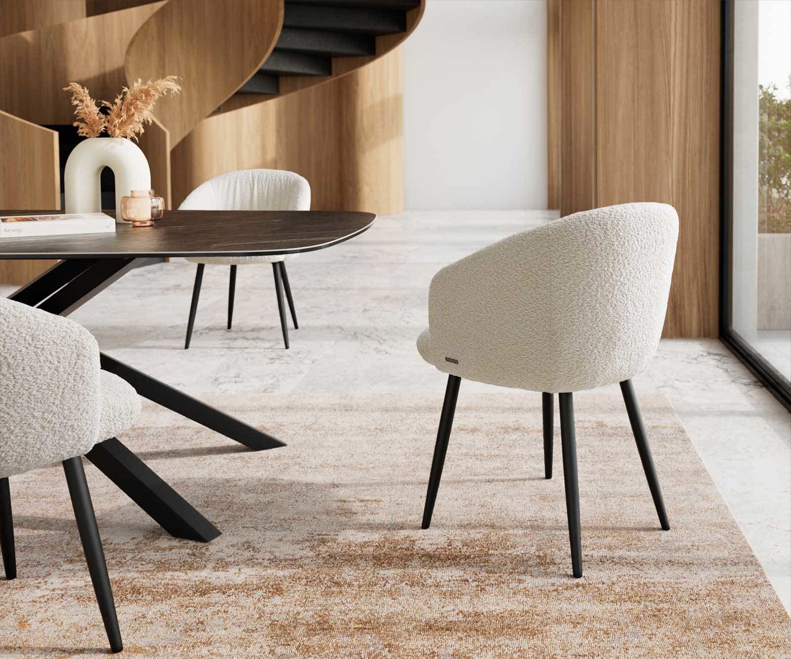 Chaise-de-salle-à-manger Caja-Flex avec accoudoirs bouclé blanc 4 pieds coniques noir ressorts ensachés 4 Chaise-de-salle-à-manger Caja-Flex avec accoudoirs bouclé blanc 4 pieds coniques noir ressorts ensachés 4