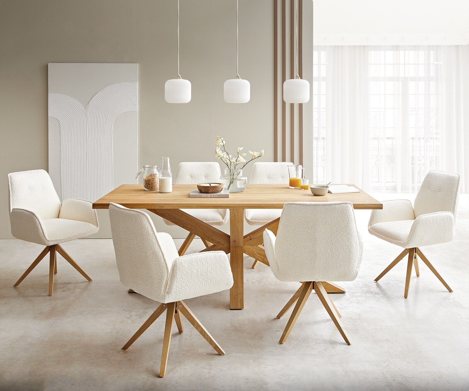 Chaise-de-salle-à-manger Zoa-Flex bouclé blanc pied en bois angulaire naturel ressorts ensachés 3 Chaise-de-salle-à-manger Zoa-Flex bouclé blanc pied en bois angulaire naturel ressorts ensachés 3