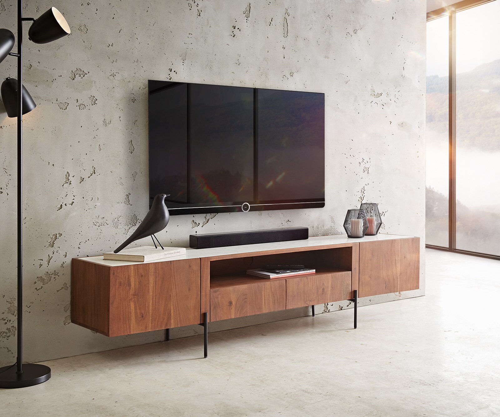 Meuble-TV Secara 200 cm acacia marron 2 portes 2 tiroirs marbre pieds noirs 1