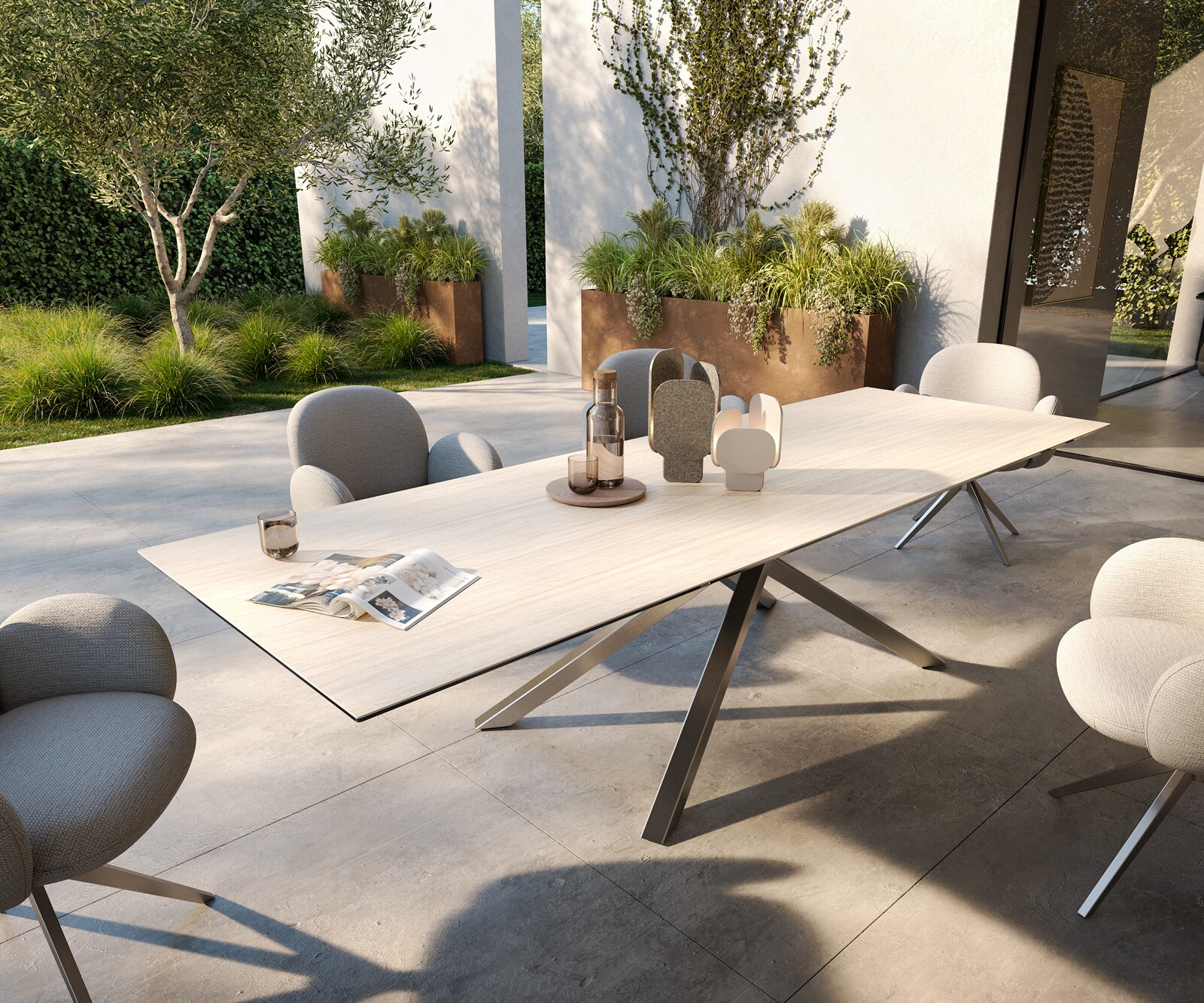 Table d’extérieur Edge 300x100 cm céramique Laminam® Travertino Bianco blanc crème piètement croisé rectangulaire en acier inoxydable