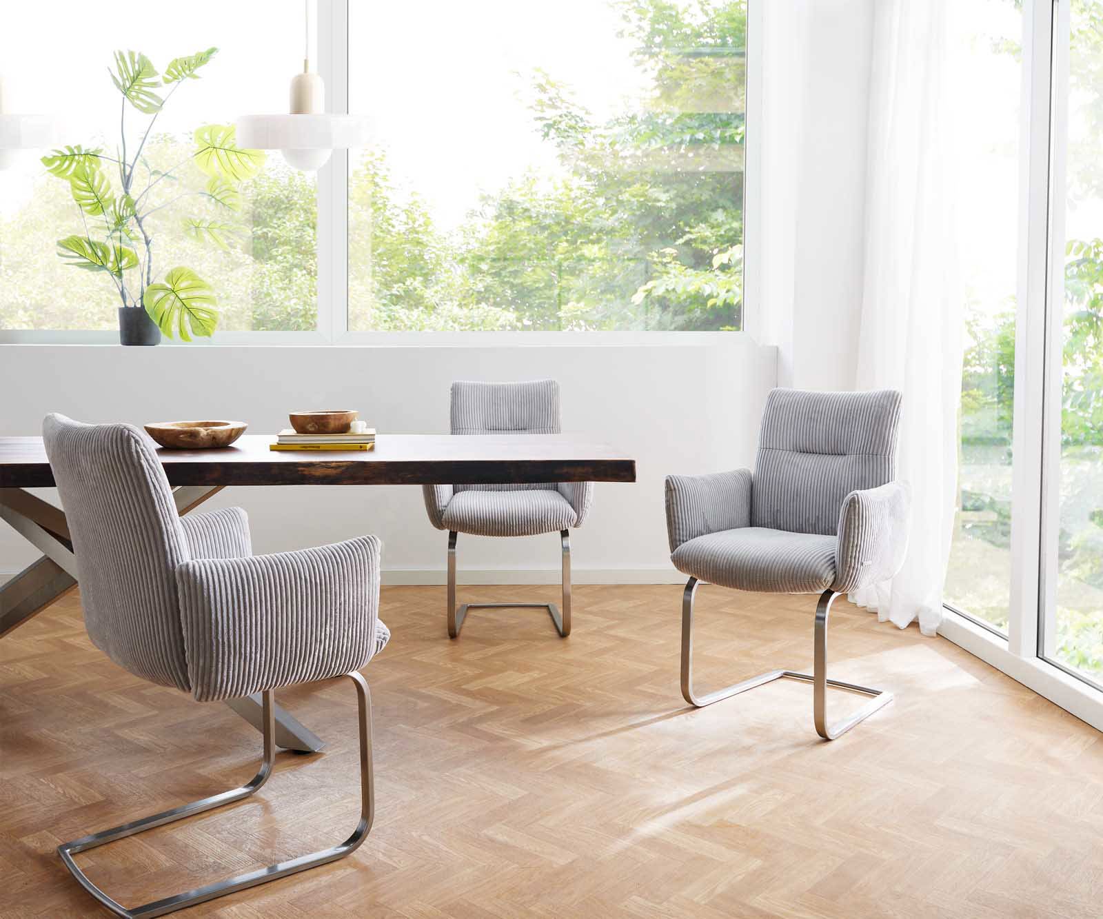 Cantilever Jova-Flex avec accoudoirs côtelé gris argenté pied cantilever plat acier inoxydable brossé ressorts ensachés 5 Cantilever Jova-Flex avec accoudoirs côtelé gris argenté pied cantilever plat acier inoxydable brossé ressorts ensachés 5